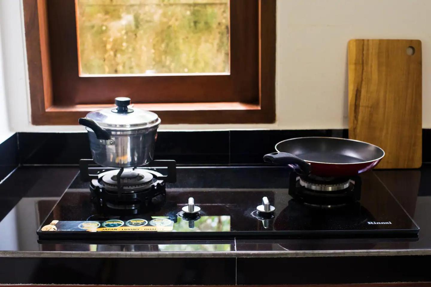 Villa Compact Magic 2-floor 4bdr House With Yoga Terrace Ubud