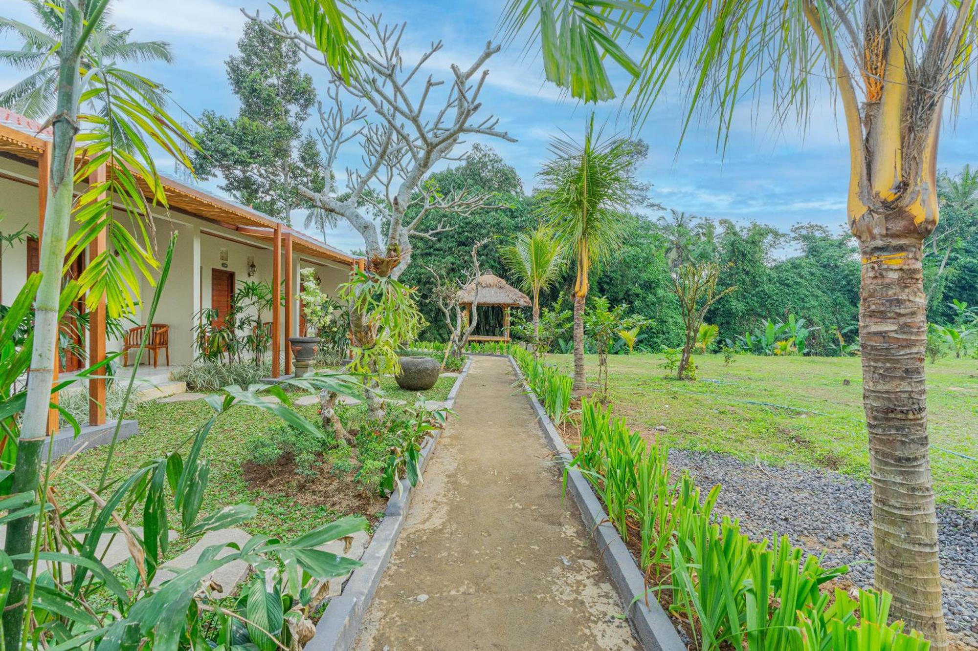 Wisma tamu Puri Kurnia Ayu