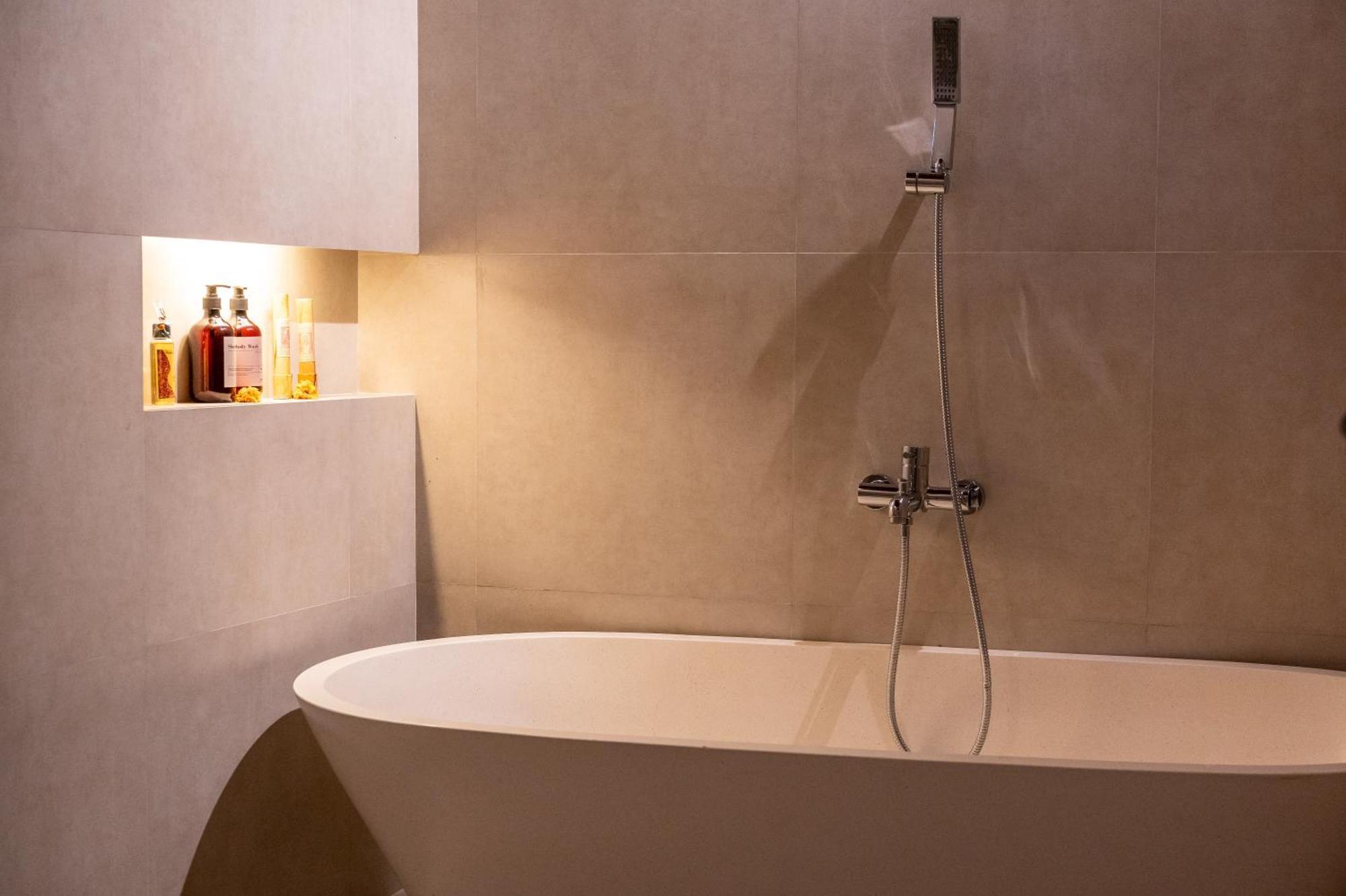 Kayu Retreat - Traditional Luxe In Calm Area Of Ubud (Bali)
