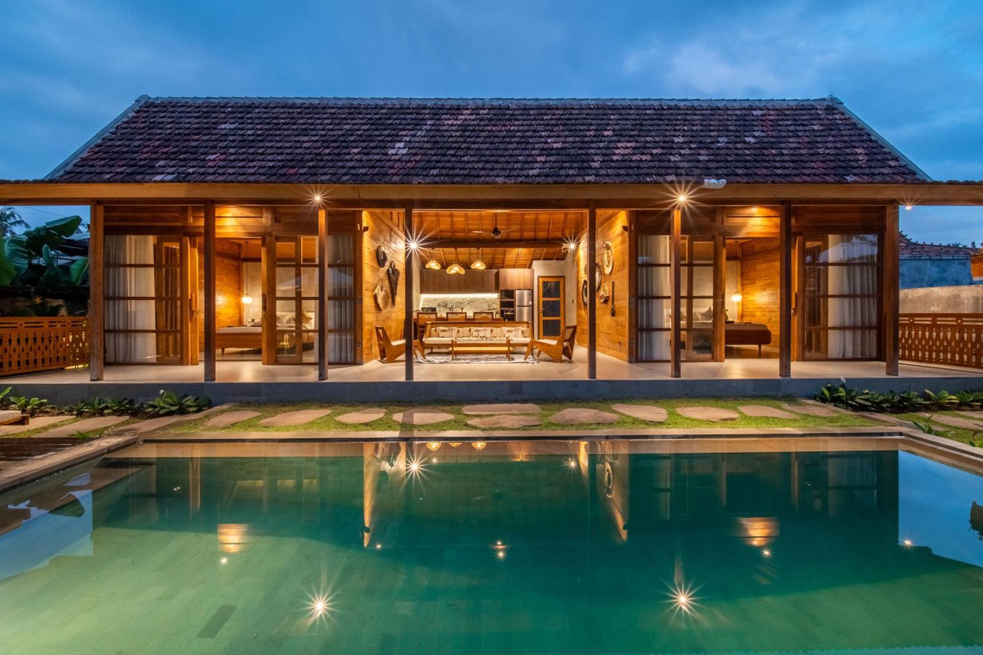 Villa Kayu Retreat - Traditional Luxe In Calm Area Of *
