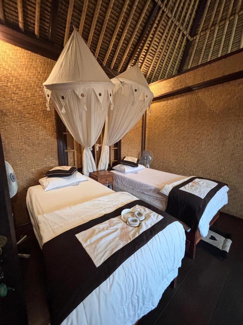 1bd In Family Compound1, 15 Minute Walk To Yoga Barn Ubud (Bali)