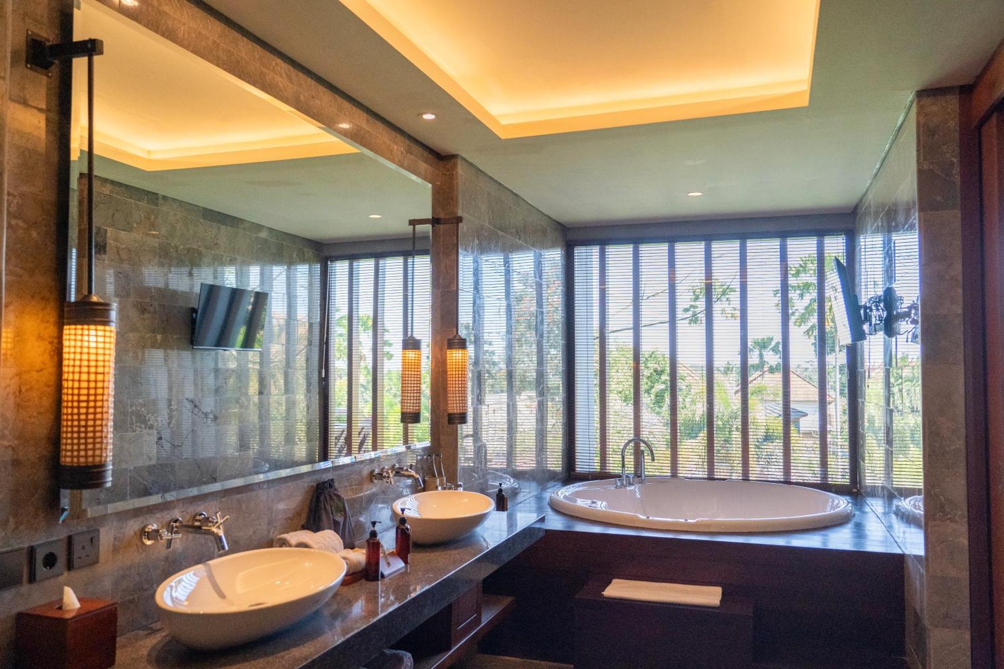 Adiwana Bisma Resort 5*