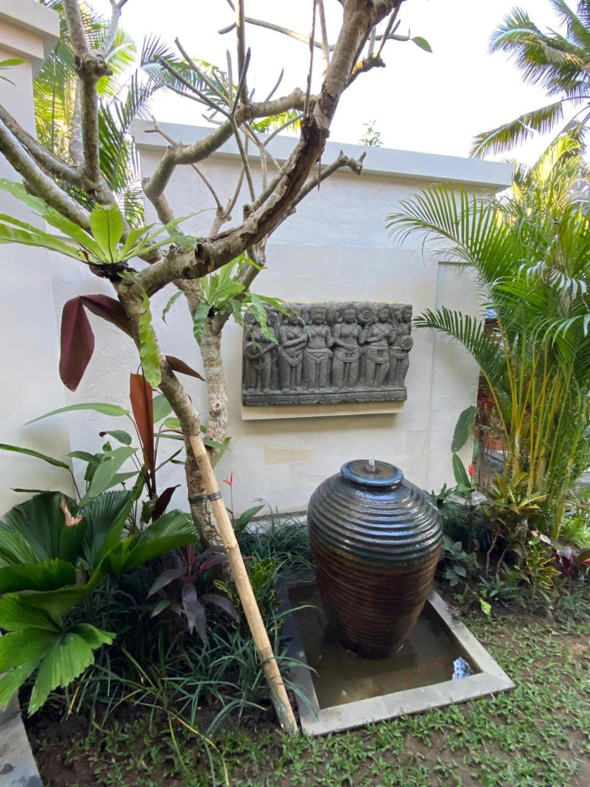 Graha Padi Villa