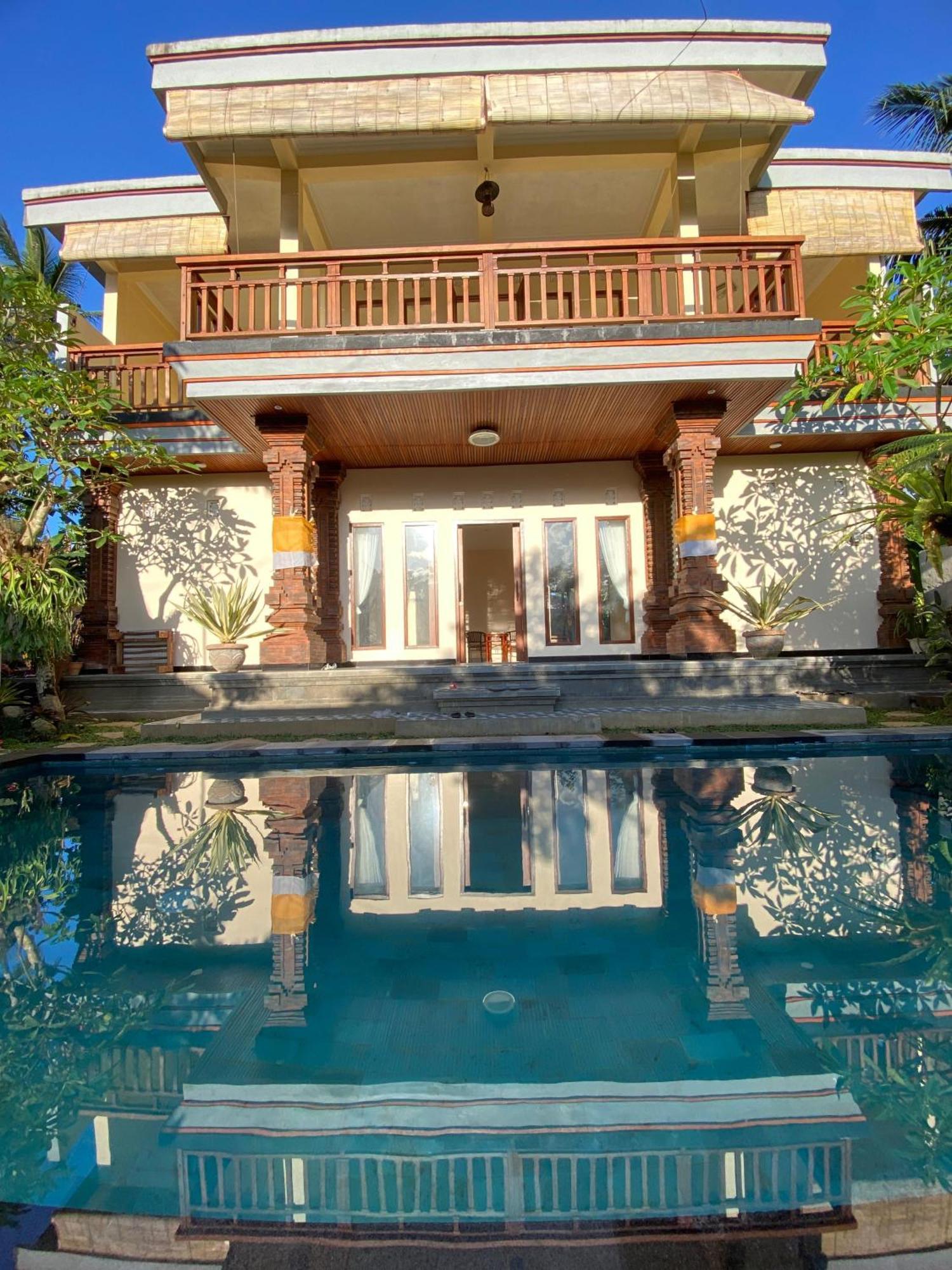 Baran Swaha Guest house *