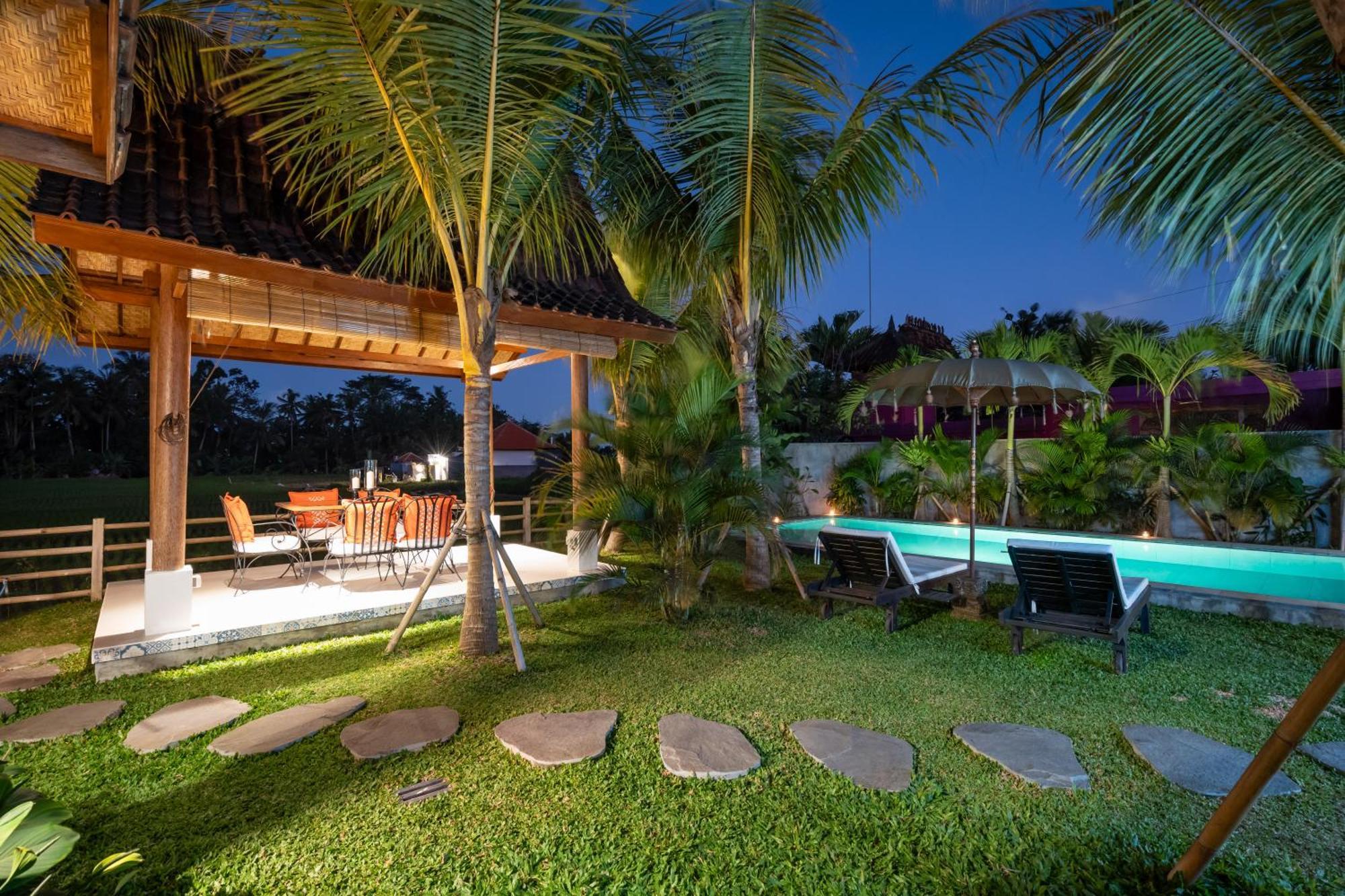 Kelapa Di Sawah By Travellink Bali Villa *