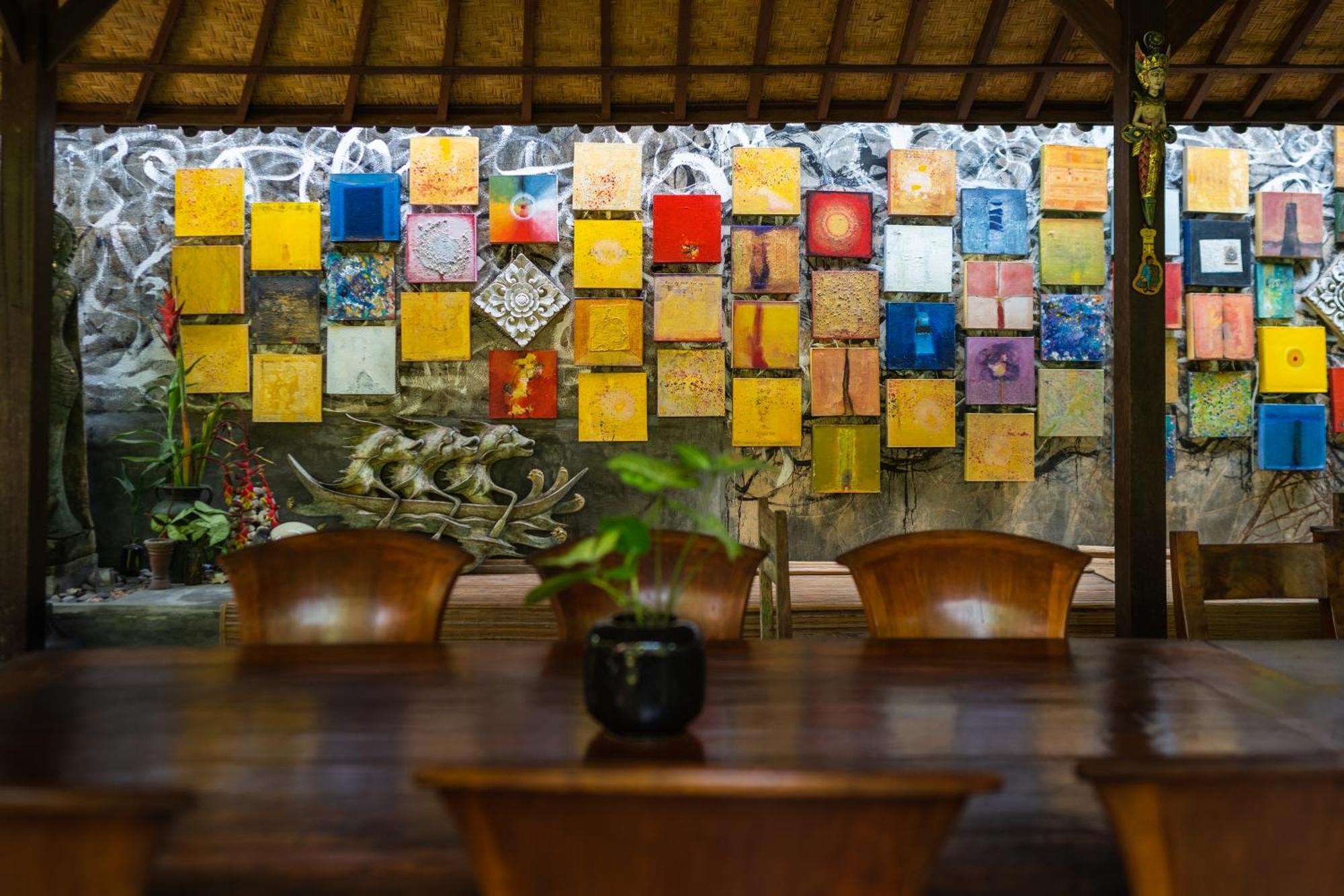 Santra Putra At Karja Art Space Rumah tetamu *