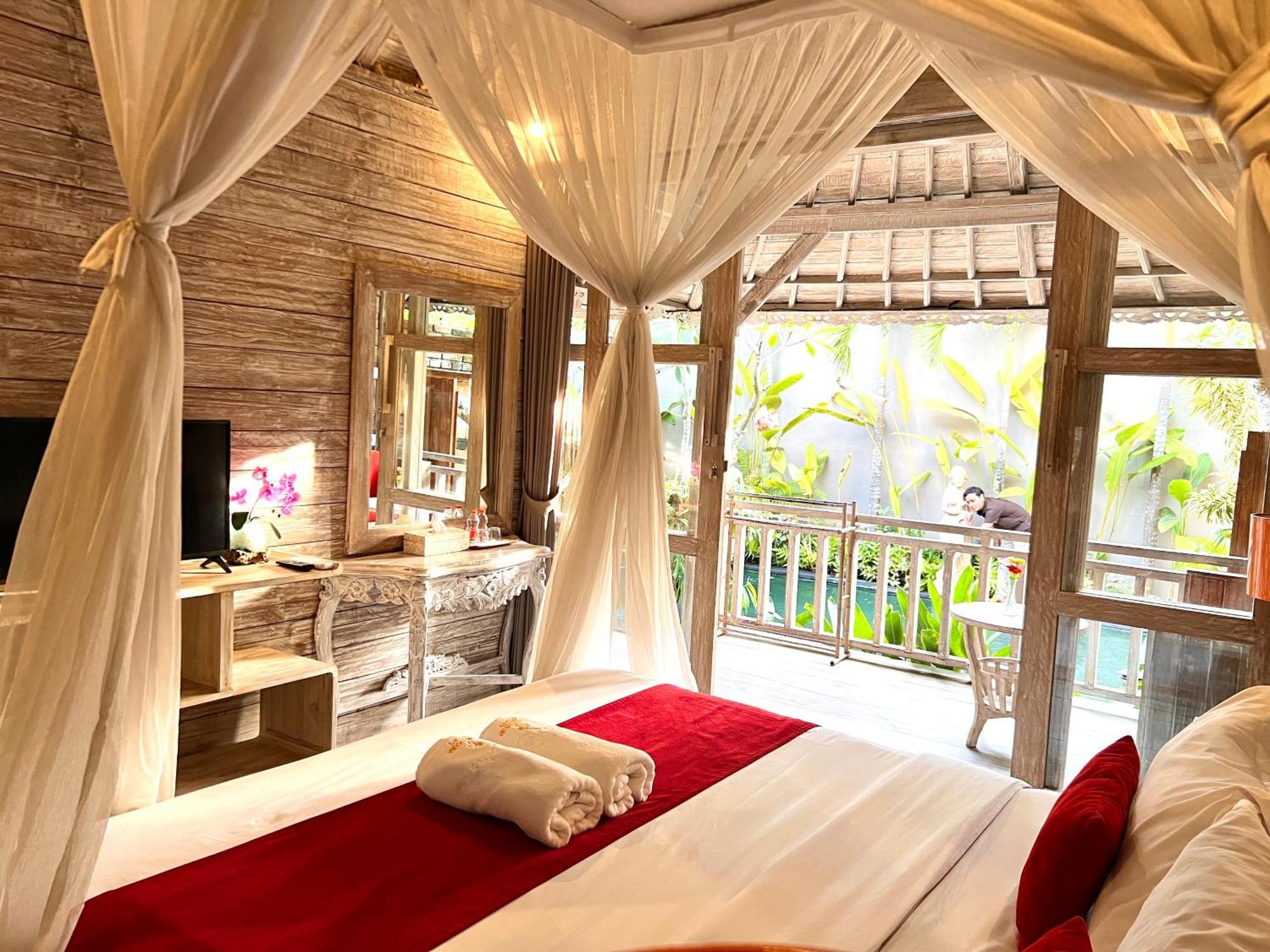 Sri Permana Villa *