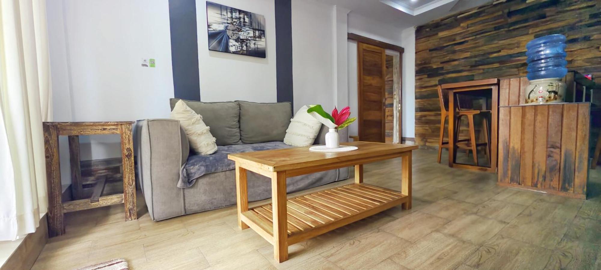 Nyaman Apartment