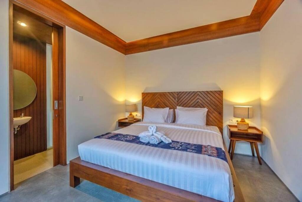 Lavilla Five Villa