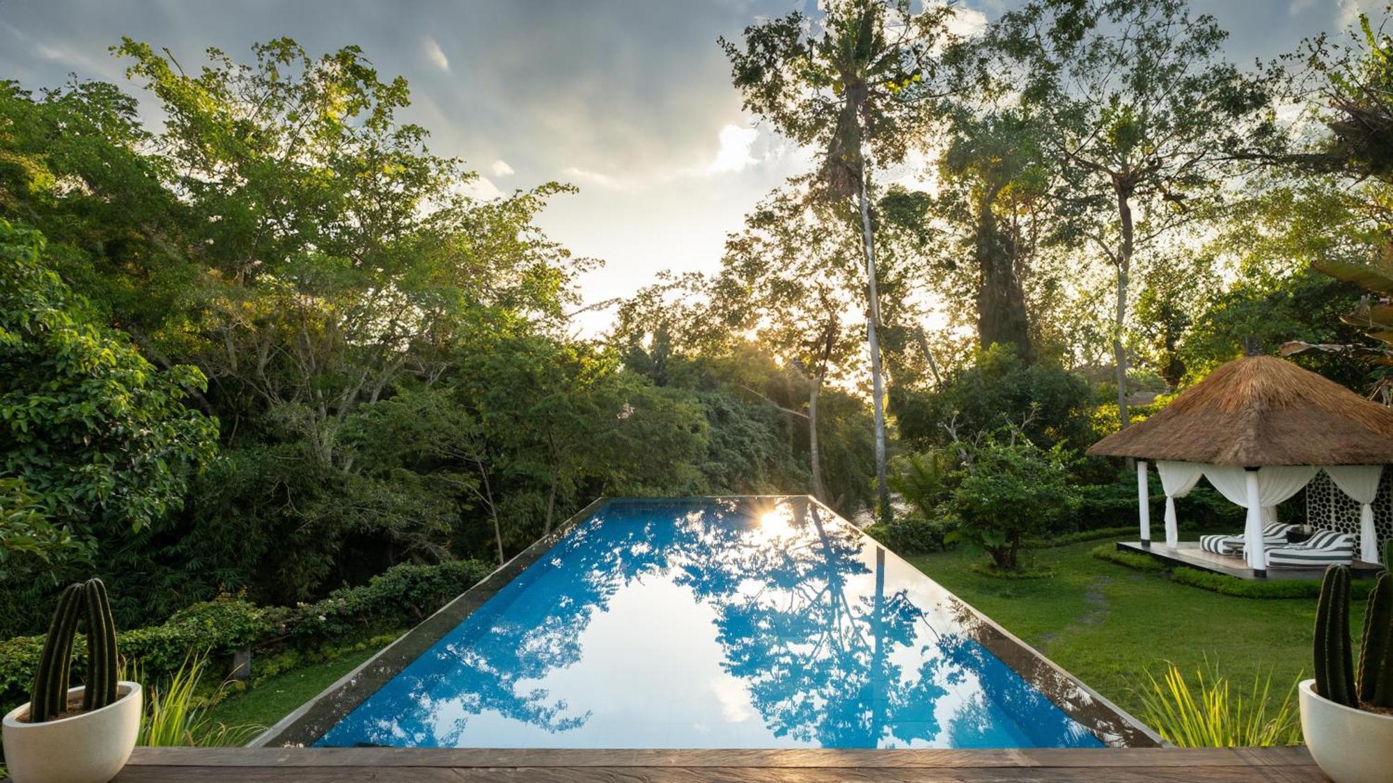 Lepak By The River In Villa Ubud (Bali)