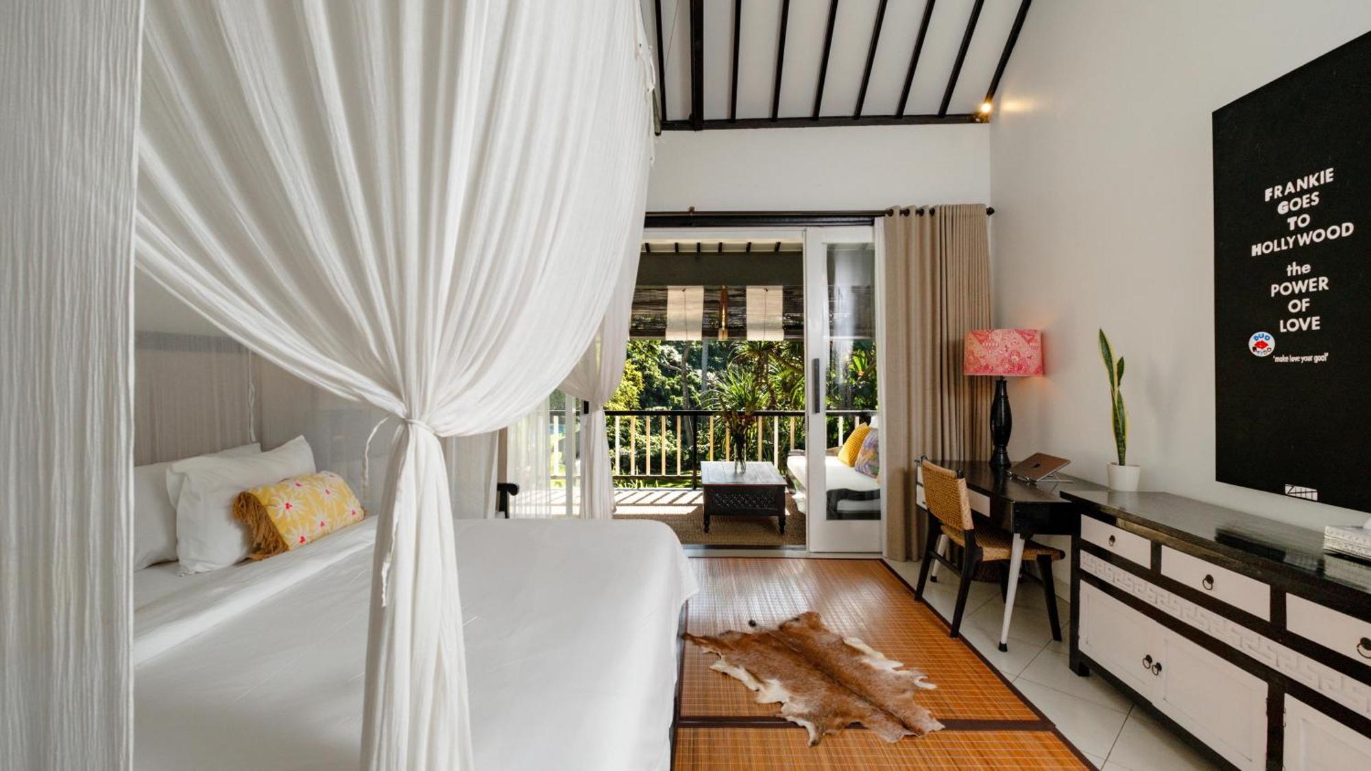 Villa Lepak By The River In