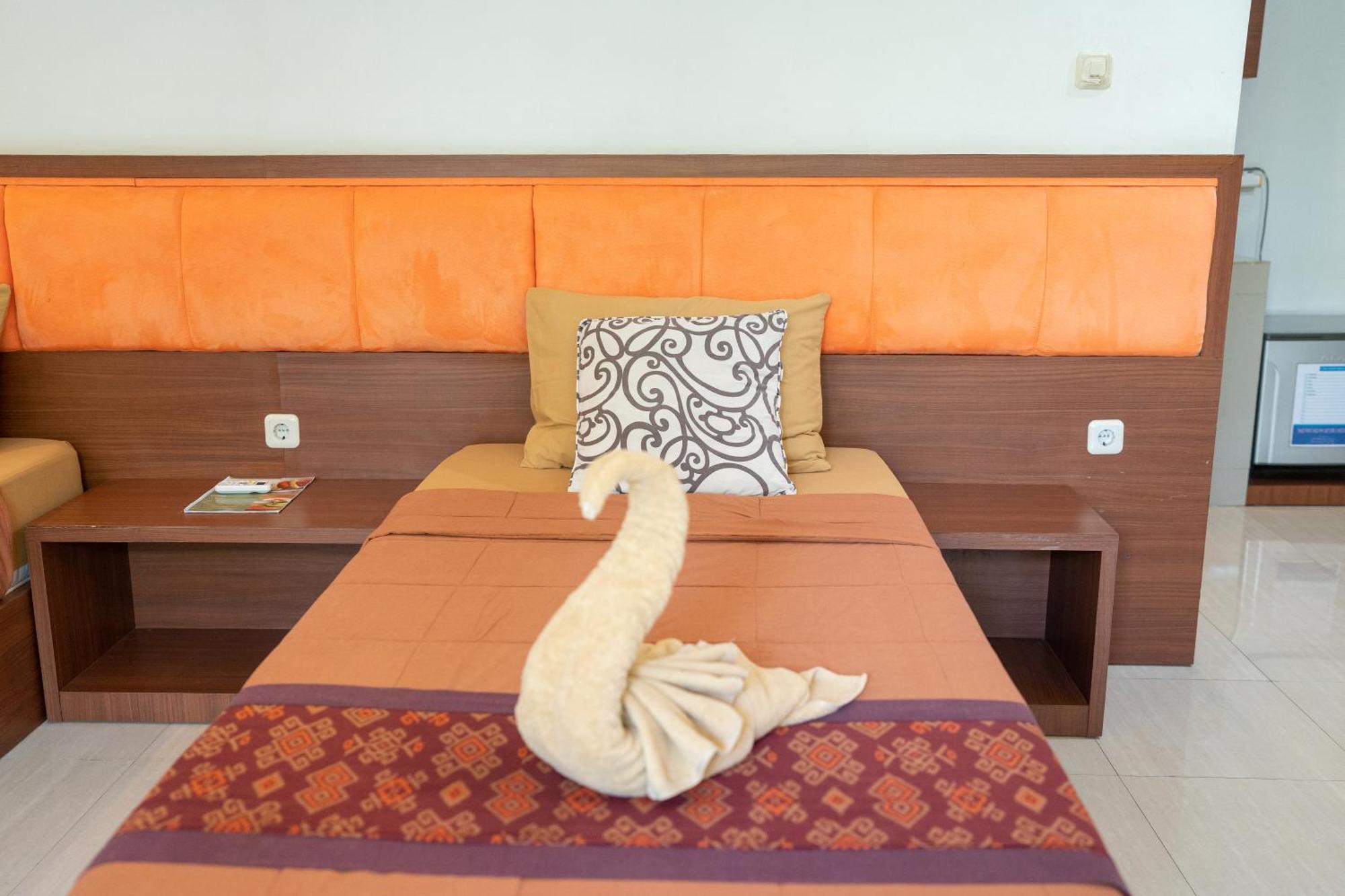 Adipana Bungalow-balinese