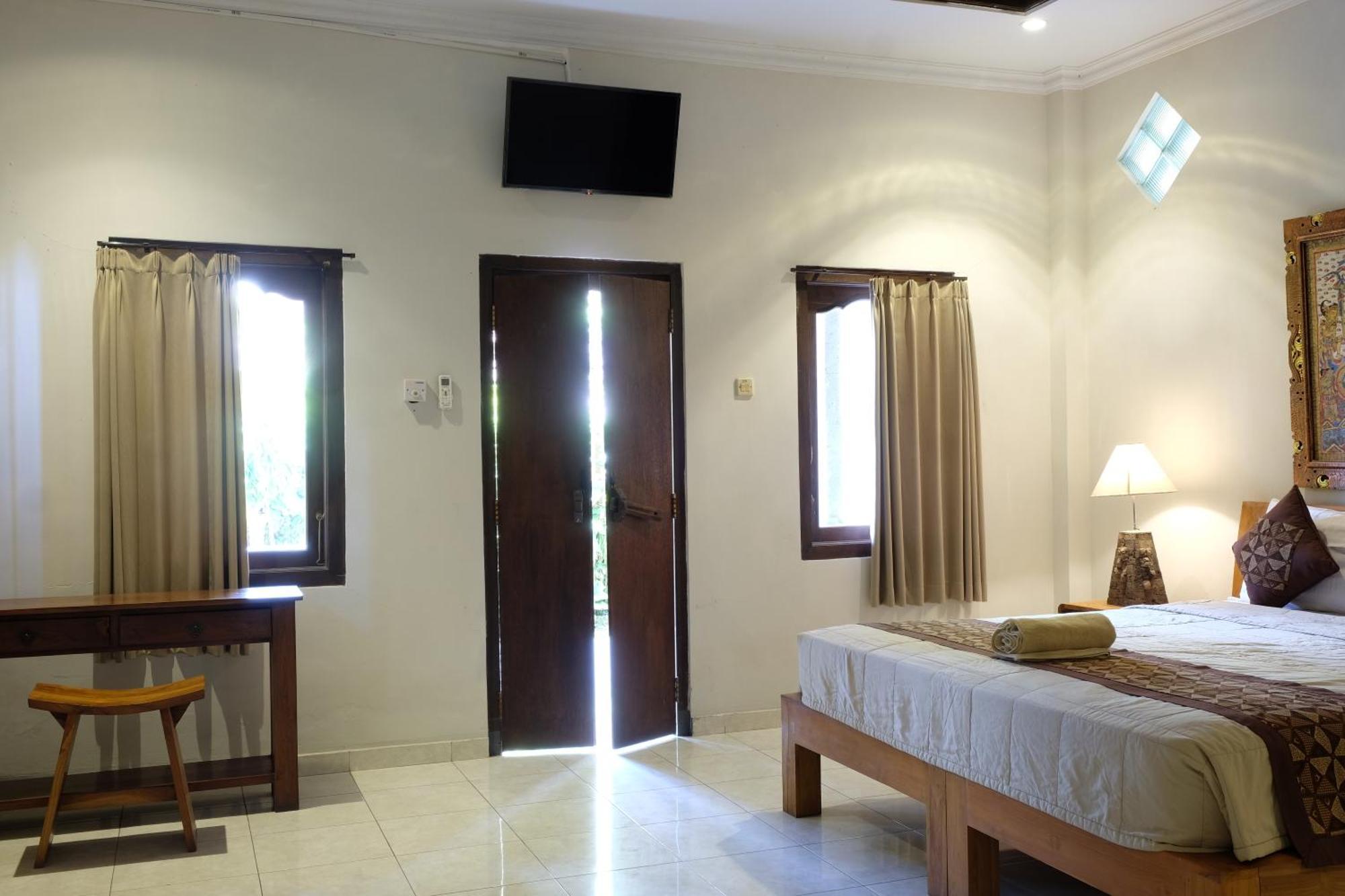 Guest house Suastika