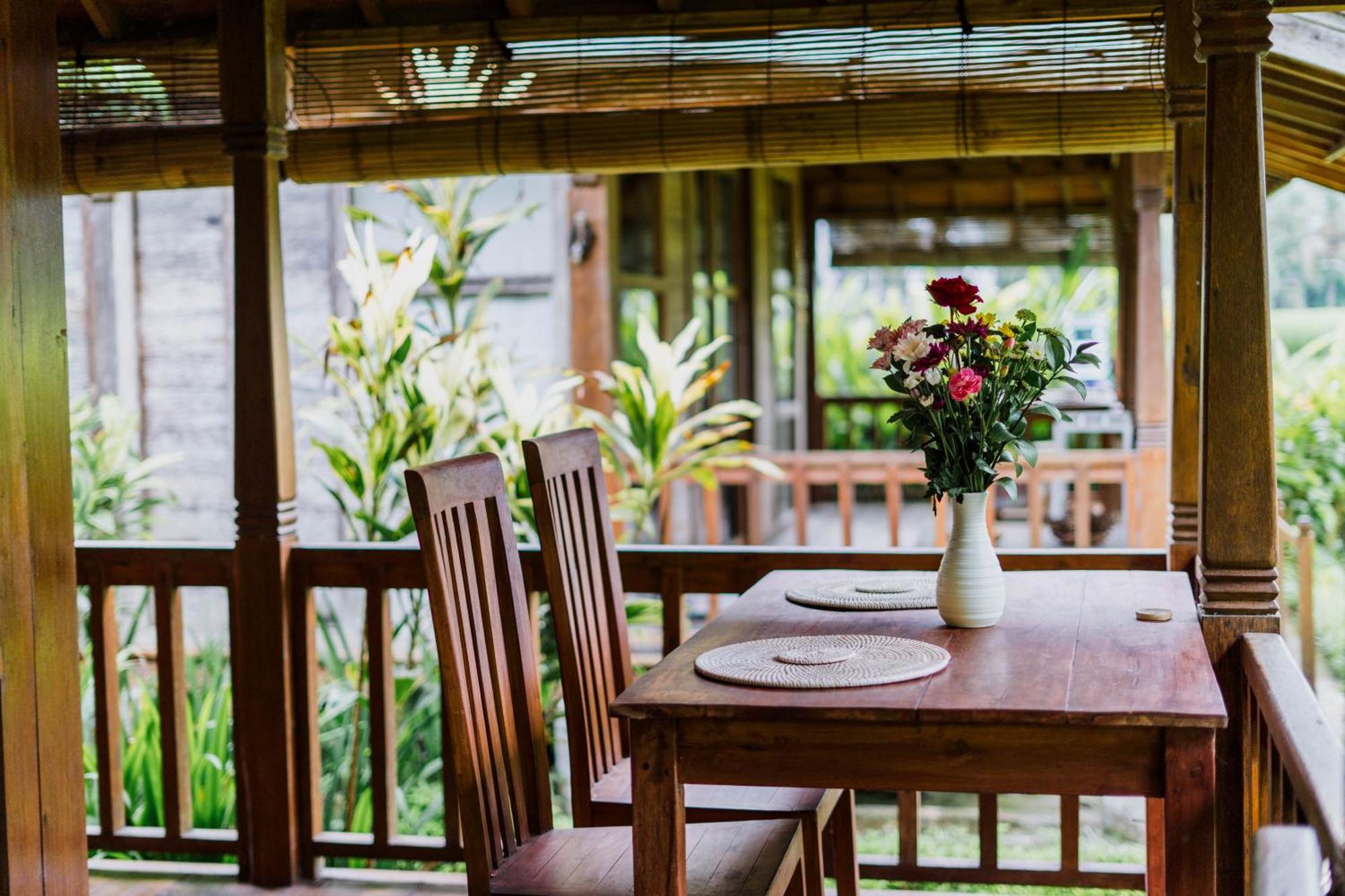 Umadesa Rumah tetamu