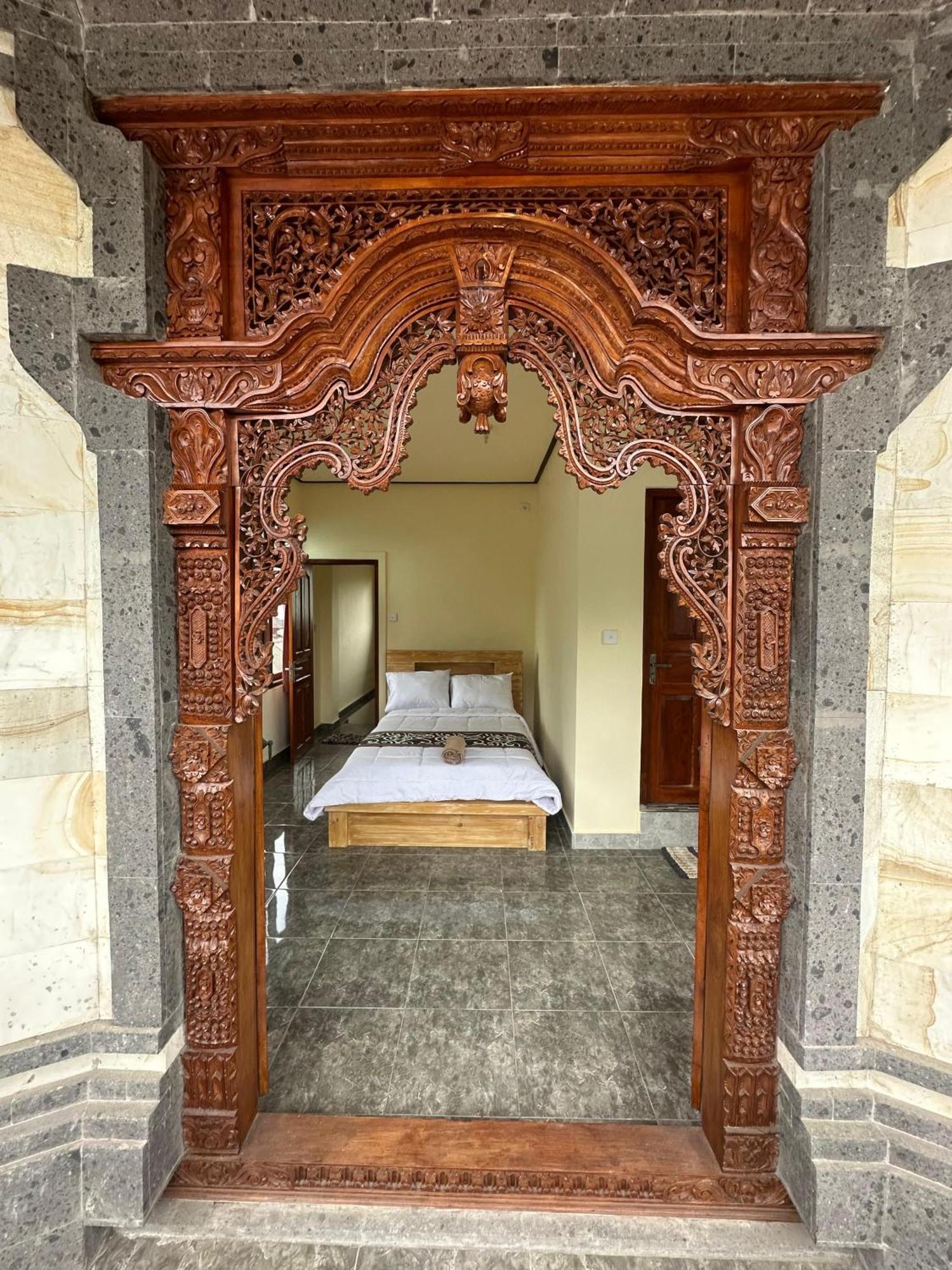 Nuri 47 Guest house