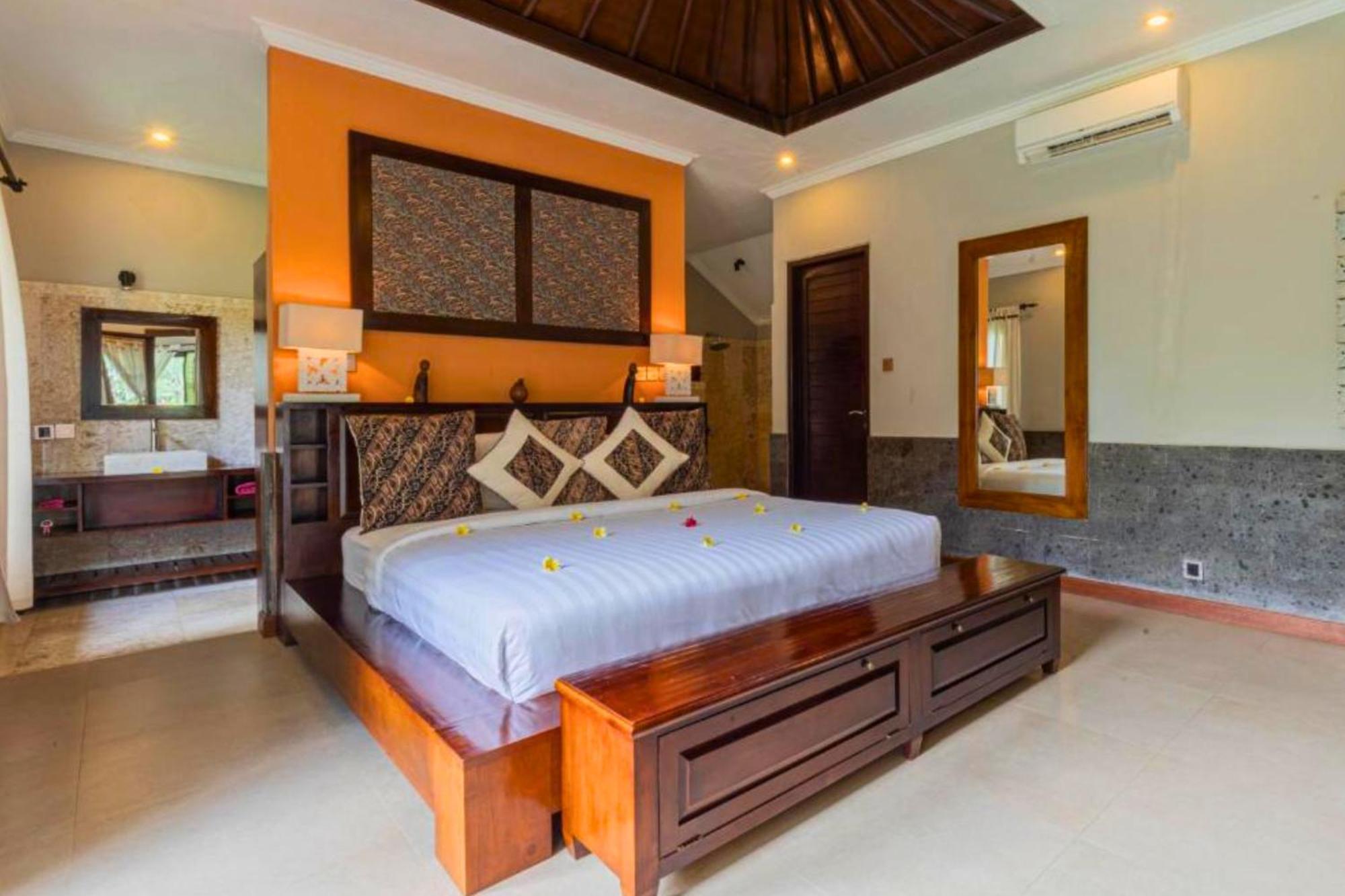 Villa Dafhina 1 Bedroom Private Pool Zn247 Ubud