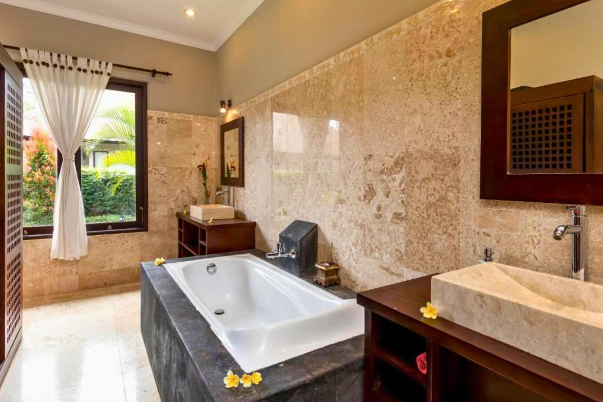 Villa Dafhina 1 Bedroom Private Pool Zn247