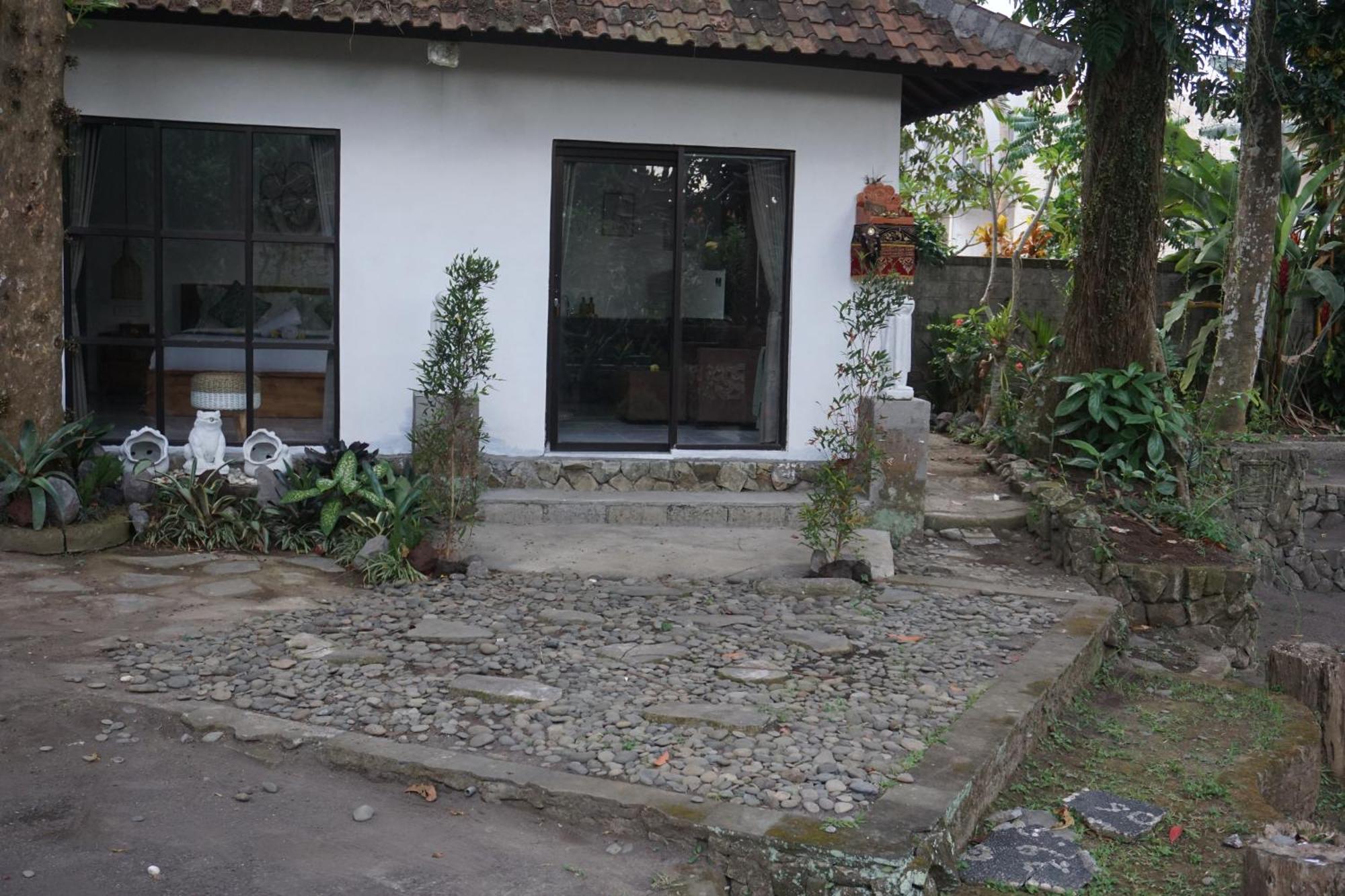 Liyer Spirit House Guest house Ubud (Bali)