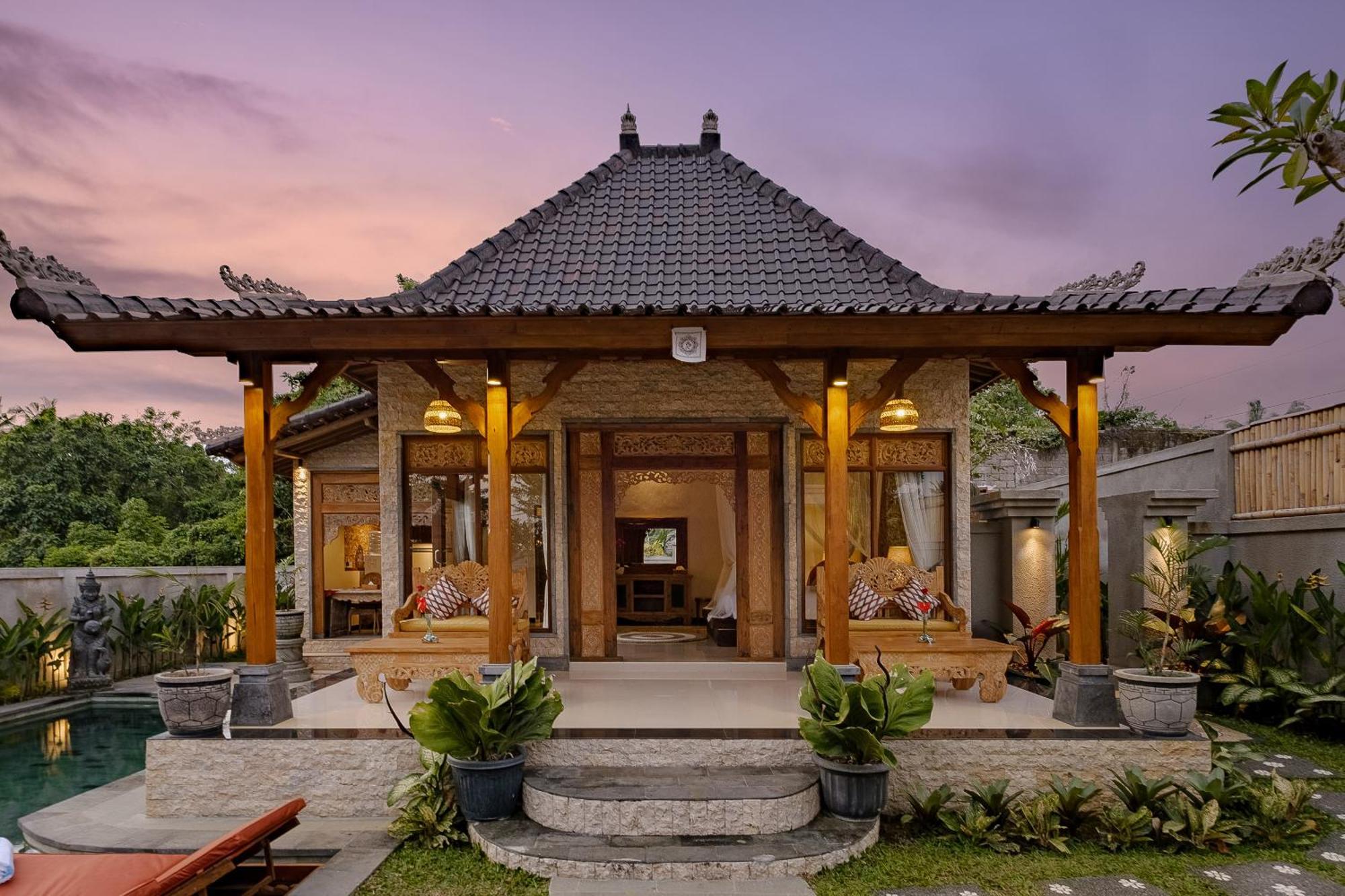 Ari Yudha Ubud (Bali)