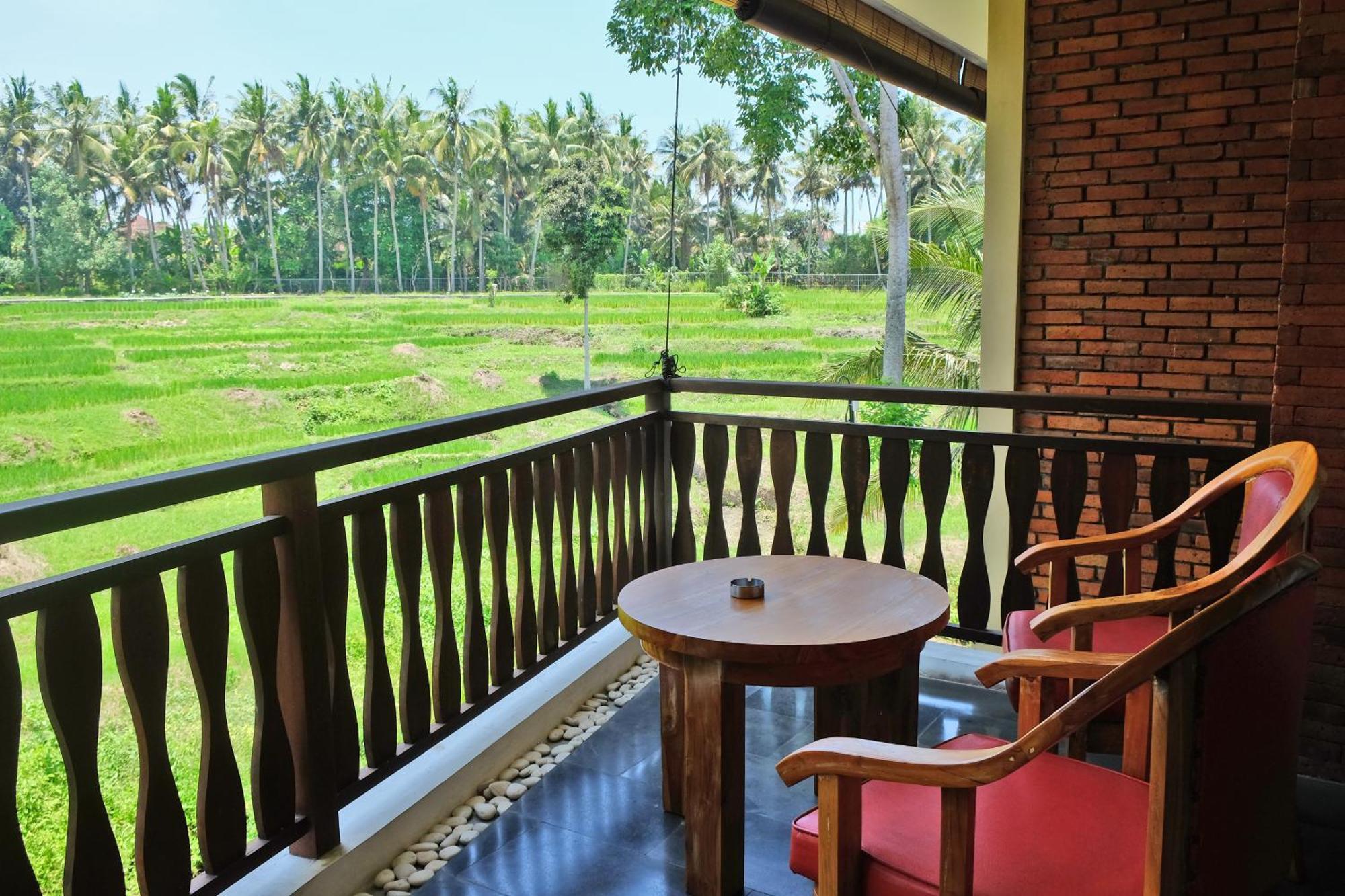 Resort Field 4*