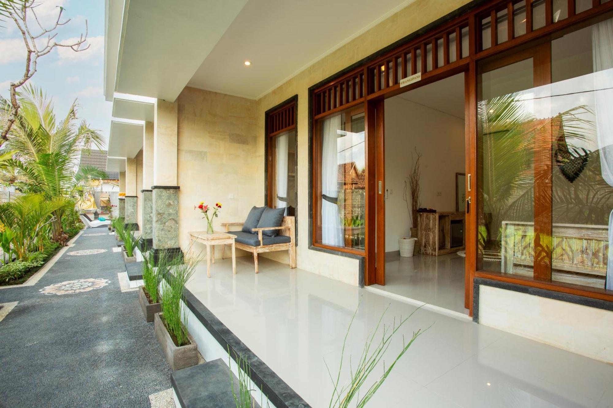 Rahayu Bisma 3*