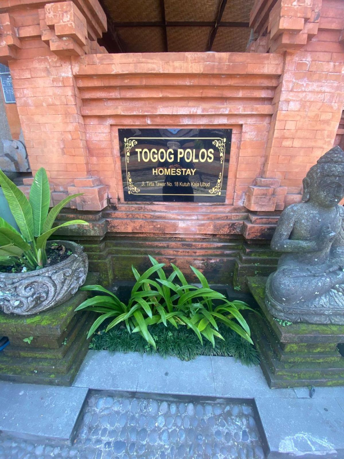 Togog Polos Near Center * Ubud (Bali)