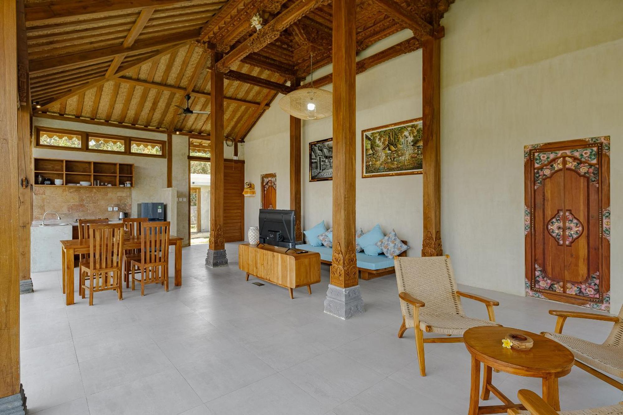 Villa Pucuk *
