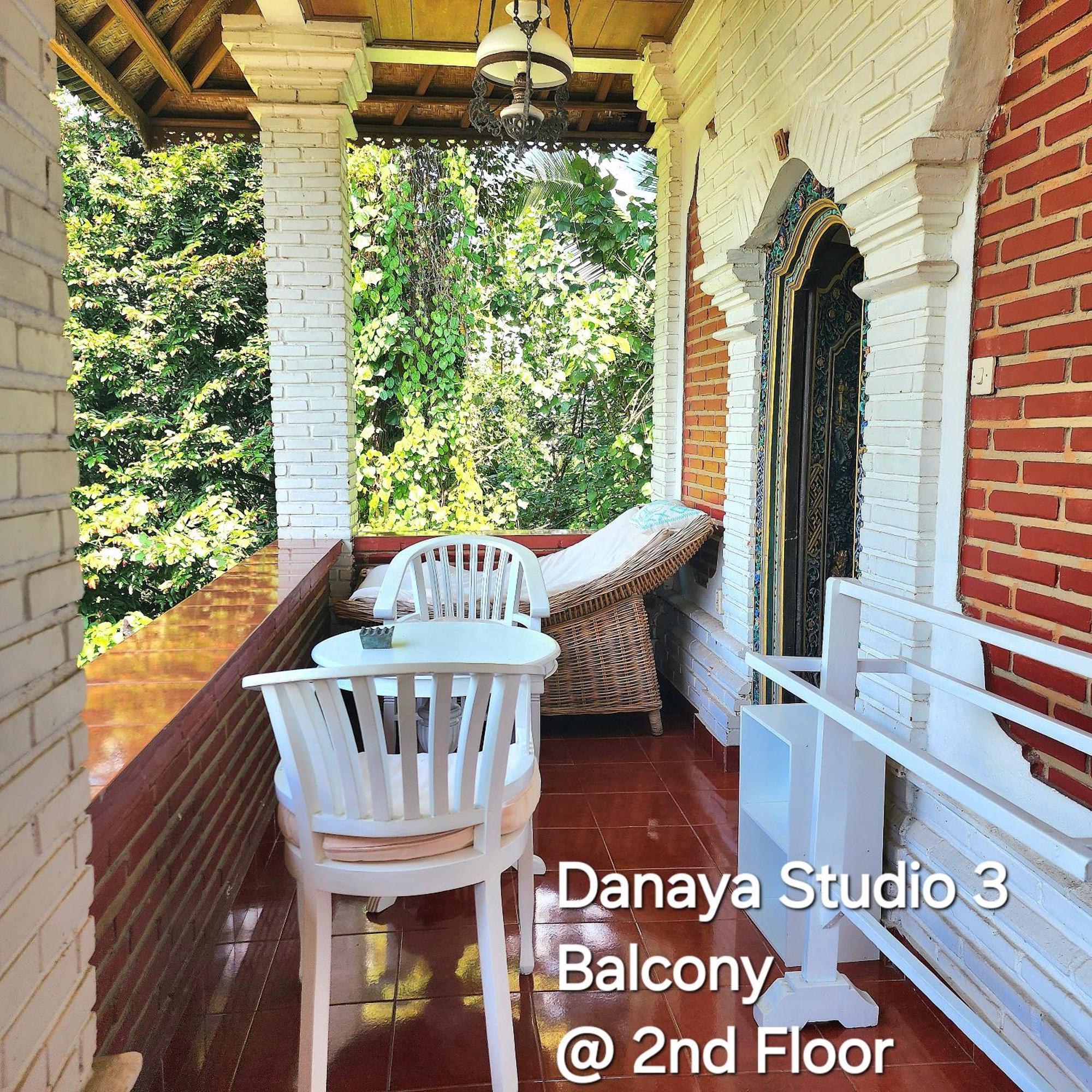 Danaya'S Cottage And Studio Guest house 3*
