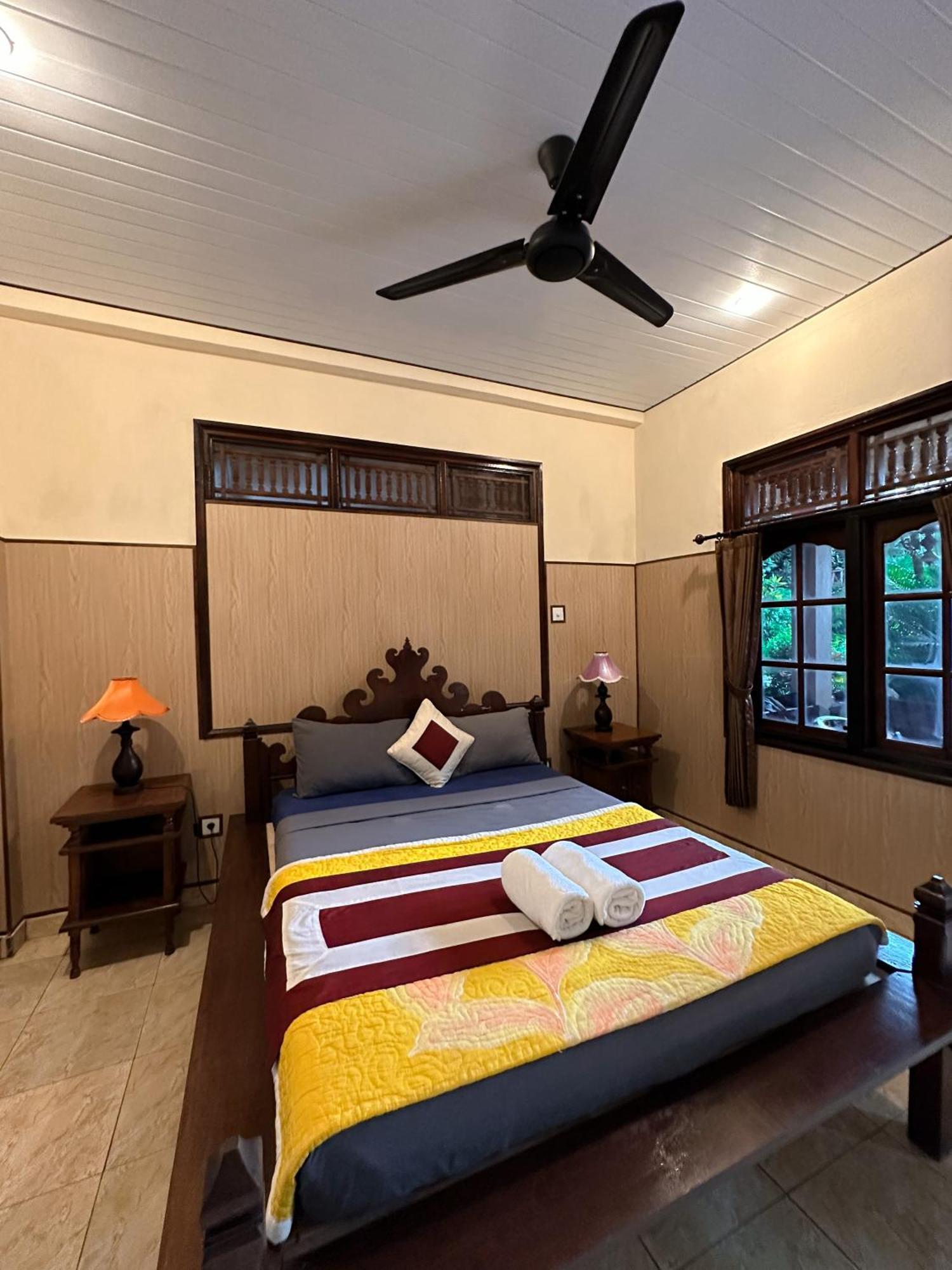 Kajeng Bed & Breakfast 2*