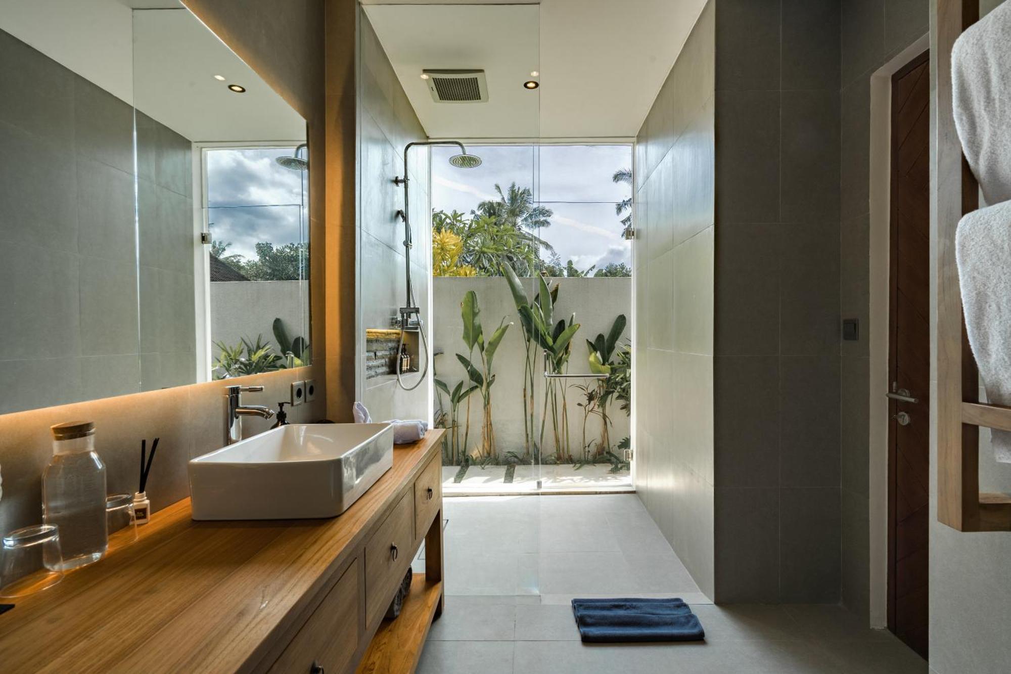 Villa So Hum By Balisuperhost