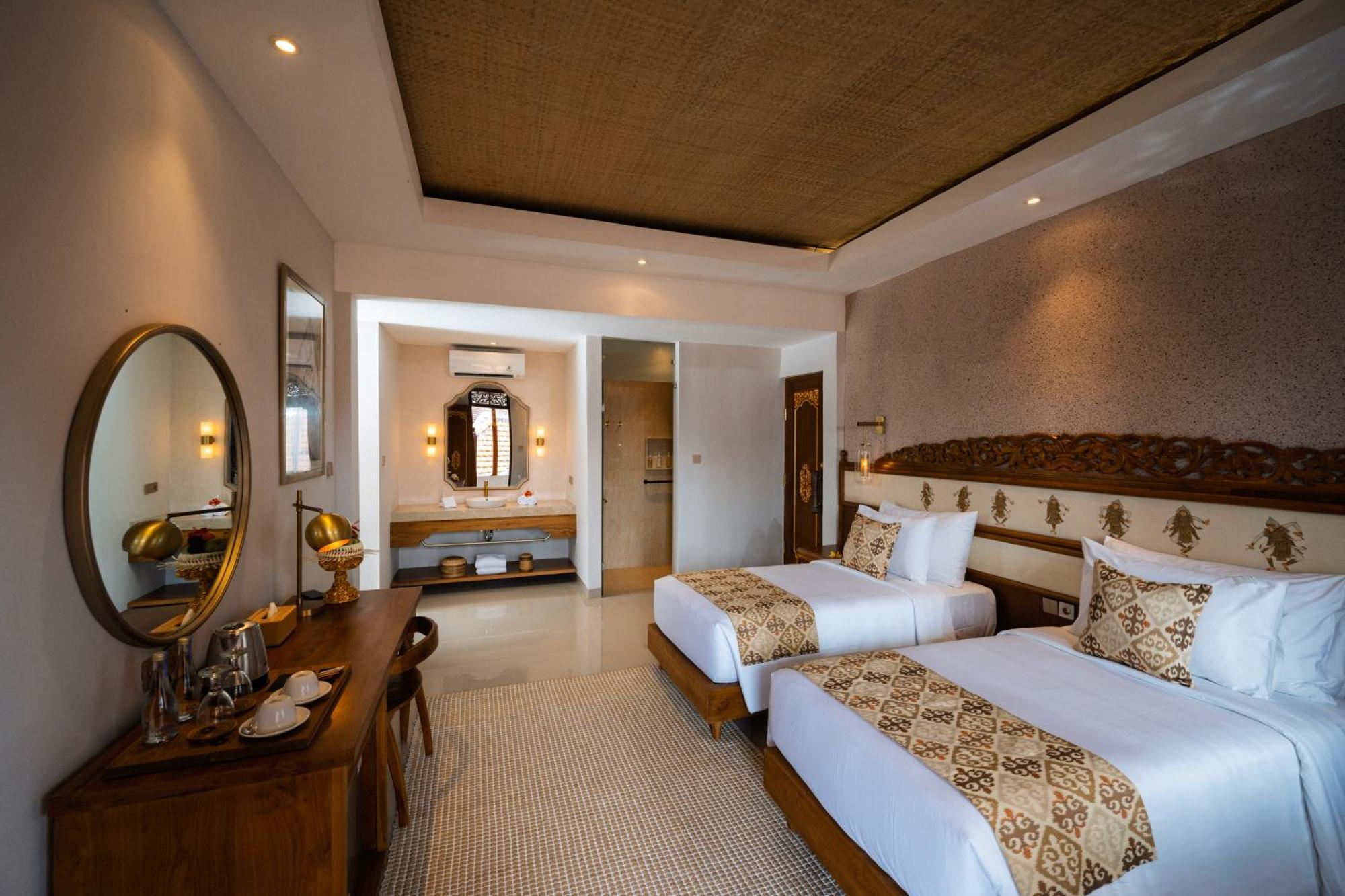 Puri Kantor Legacy - Heritage Palace Ubud