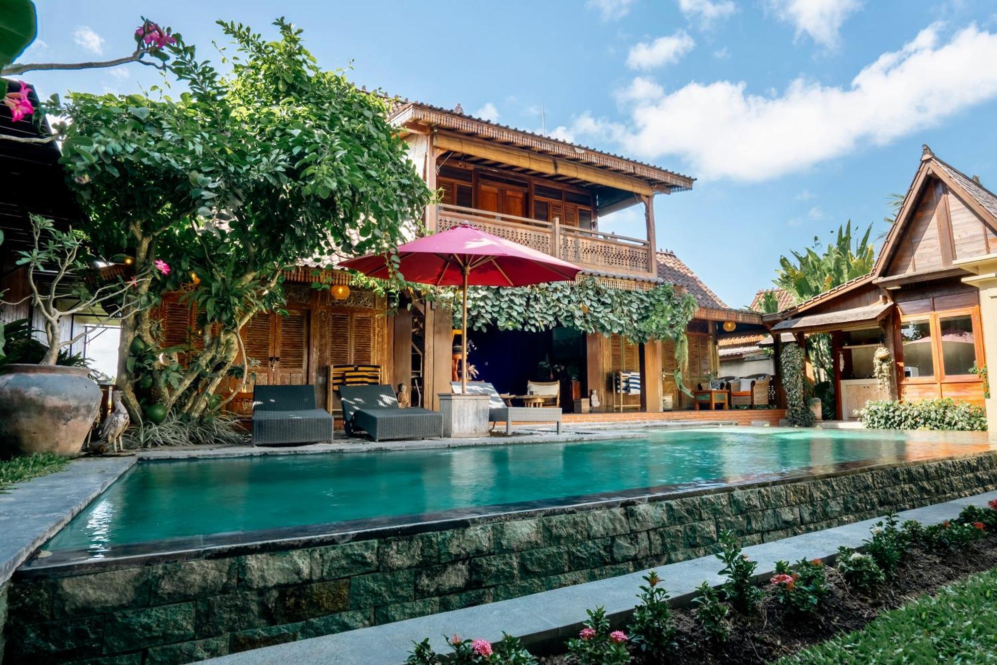 Villa Indulge In The Serenity Of Bali At Rumah Elfi *