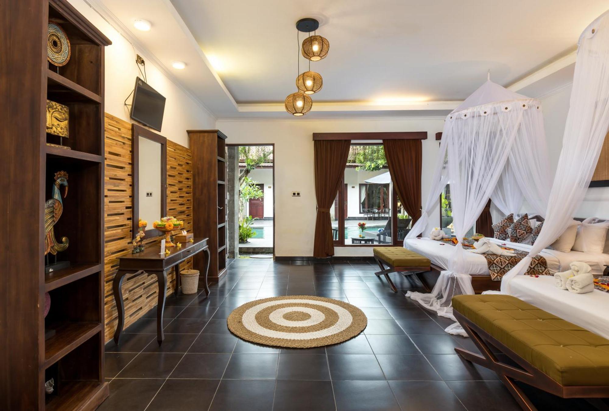 Hotel Raya Boutique 3*