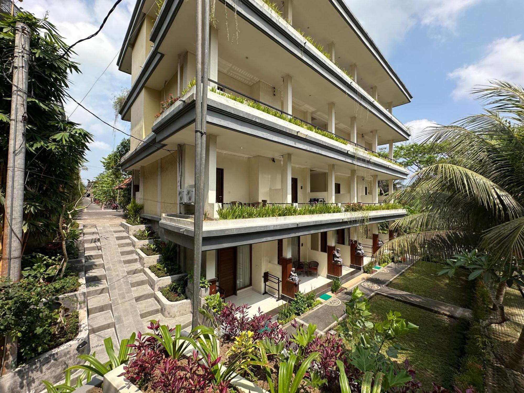 Brata 2* Ubud (Bali)
