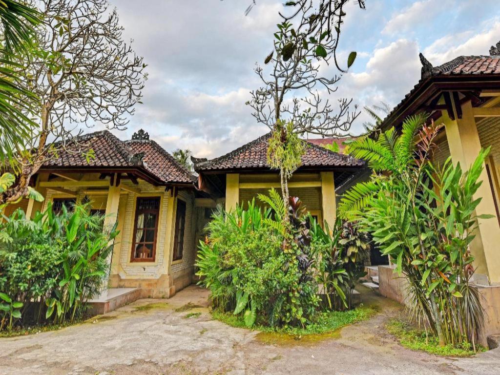 Oyo 91503 Gedong Ayu Near Sanur 2* Ubud (Bali)