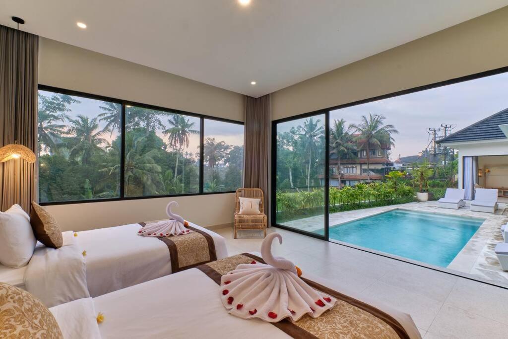Newly! 3bdr Modern Close To Center Villa