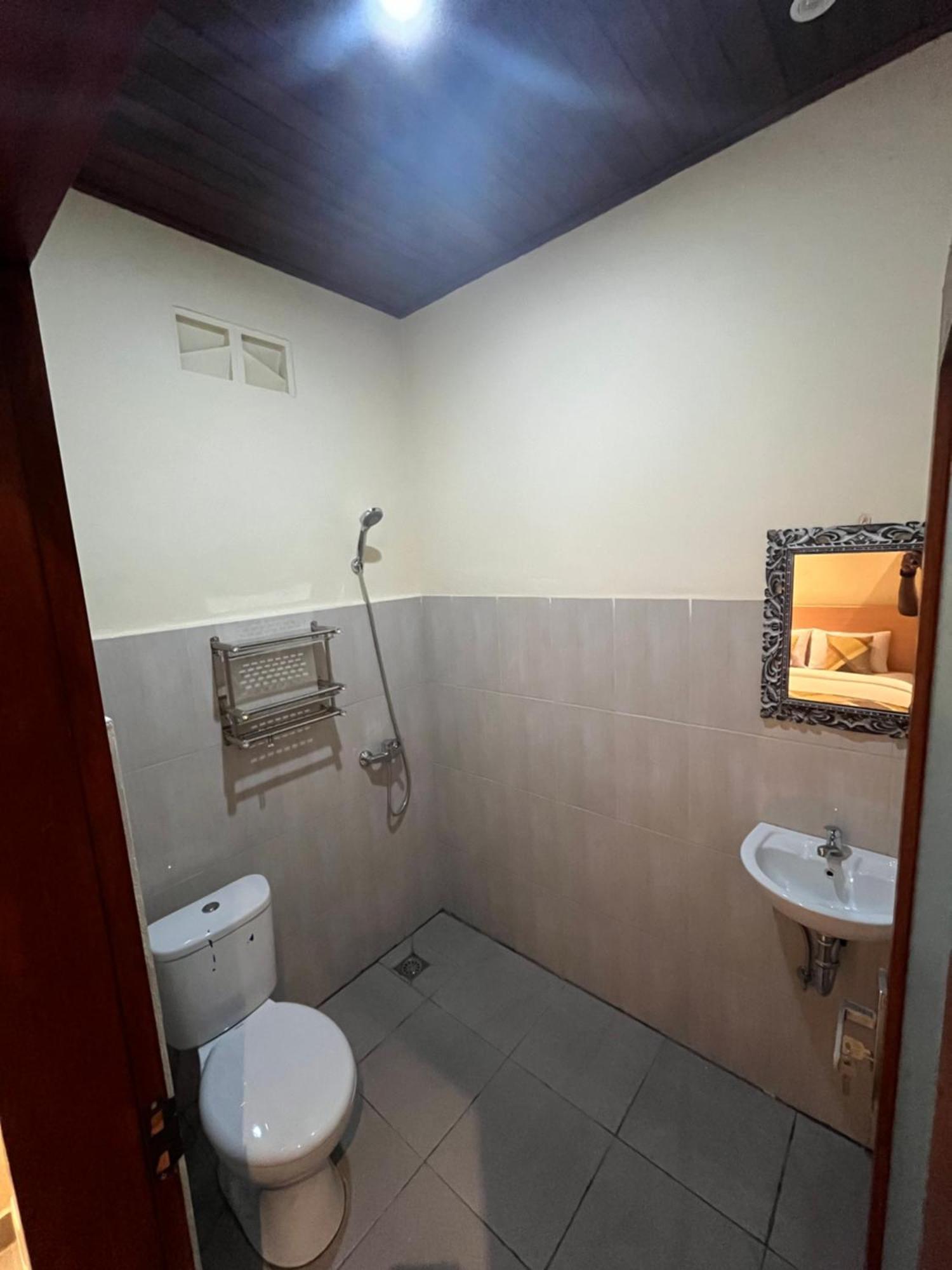 Guest house Toekad Sari *