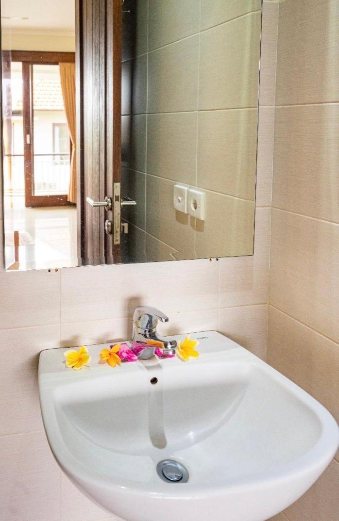 Merthayasa 2 Guest house