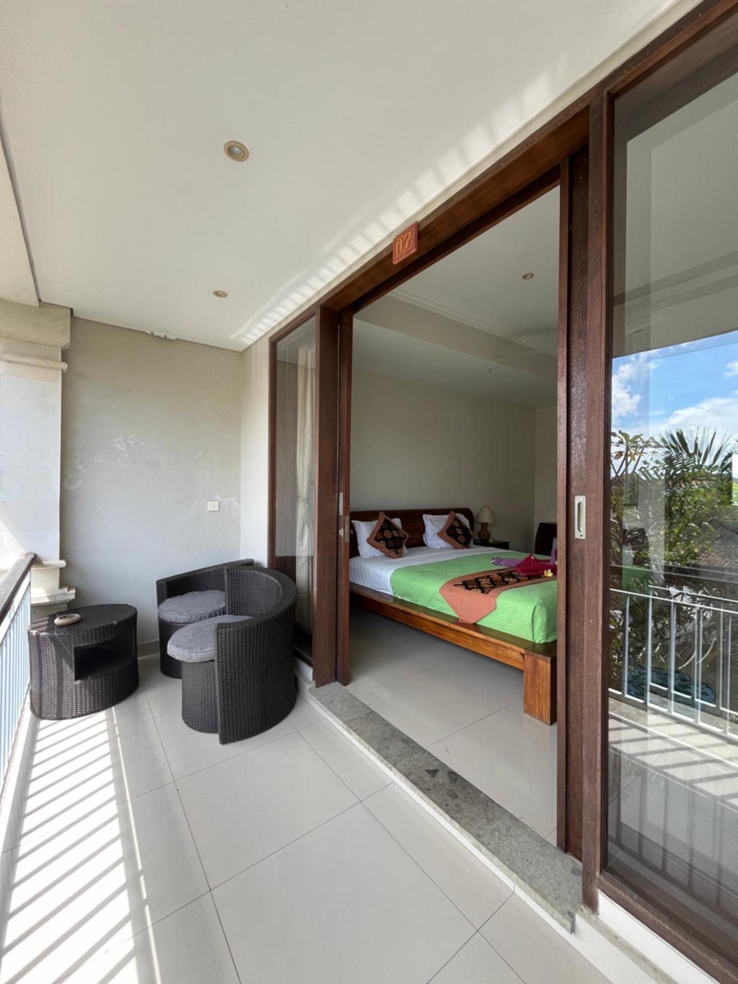 Merthayasa 2 Guest house *