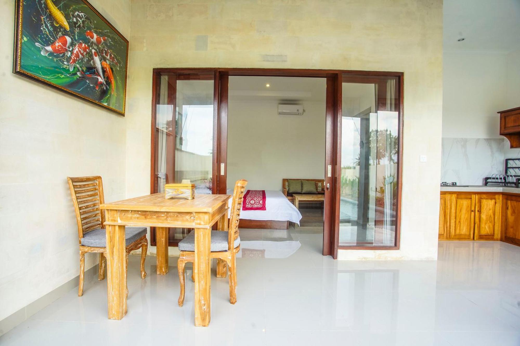 Puri Arta Villa