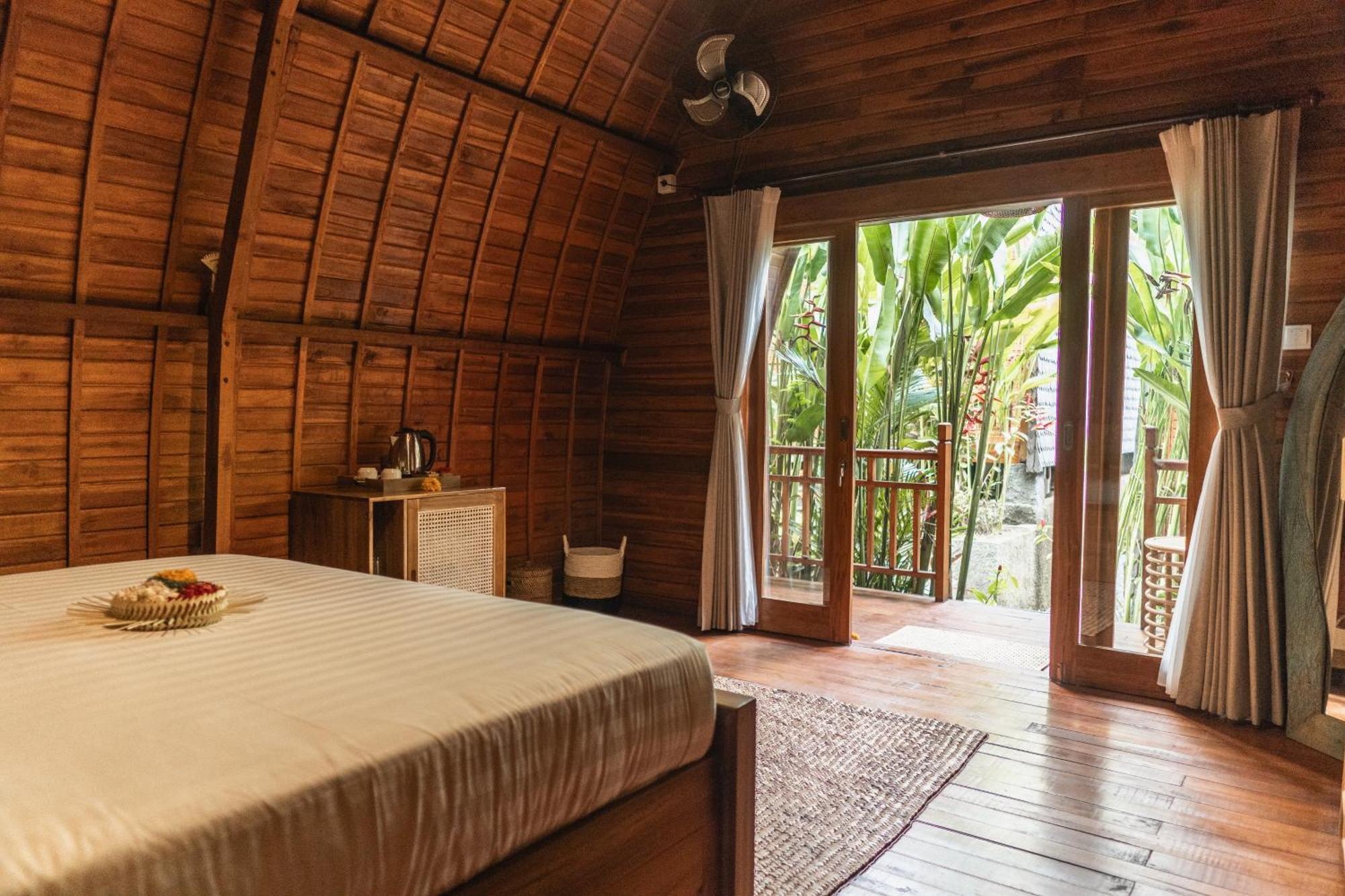 Bed & Breakfast Lumeria Yoga *