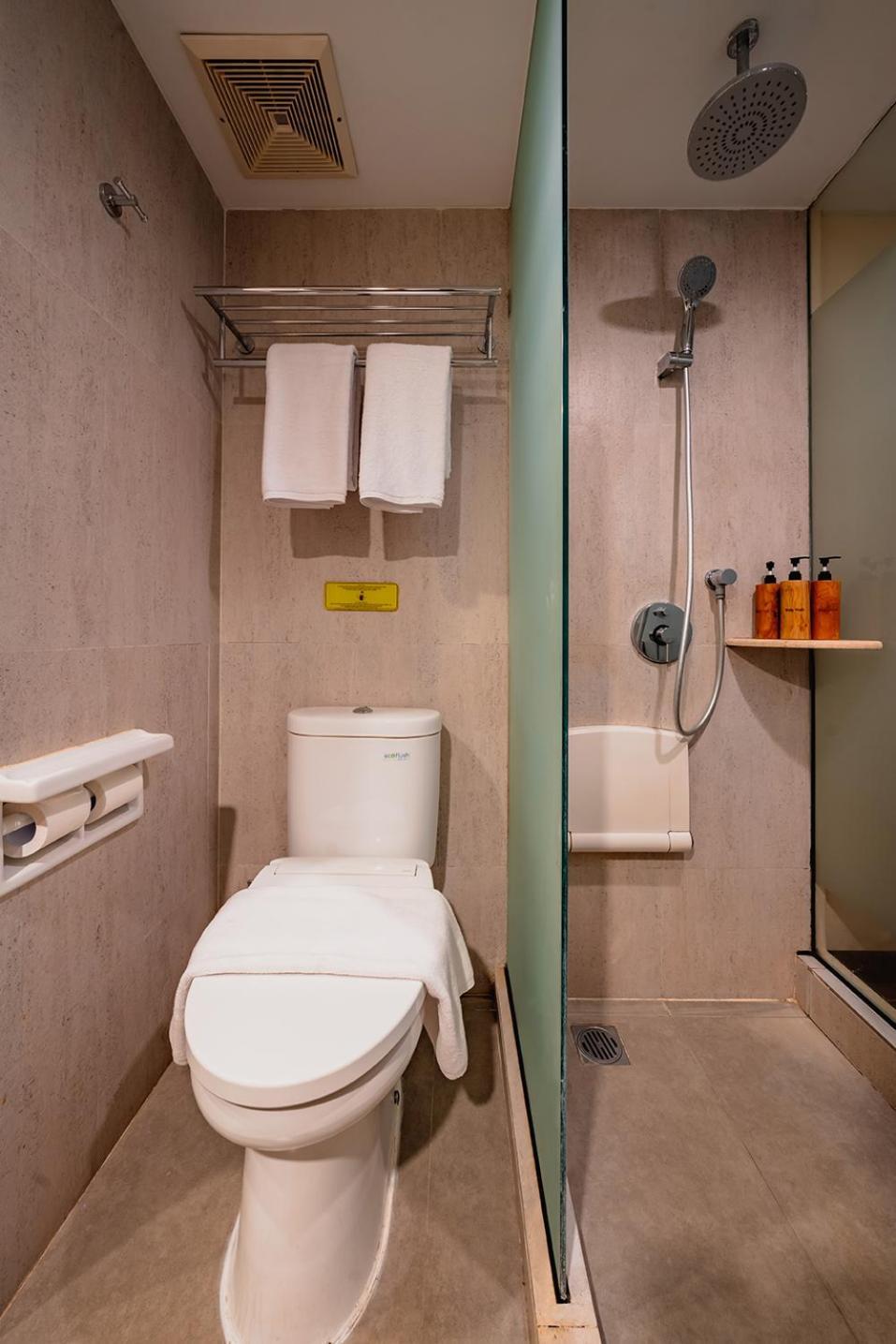 Maxonehotels At - Chse Certified Hotel Ubud (Bali)