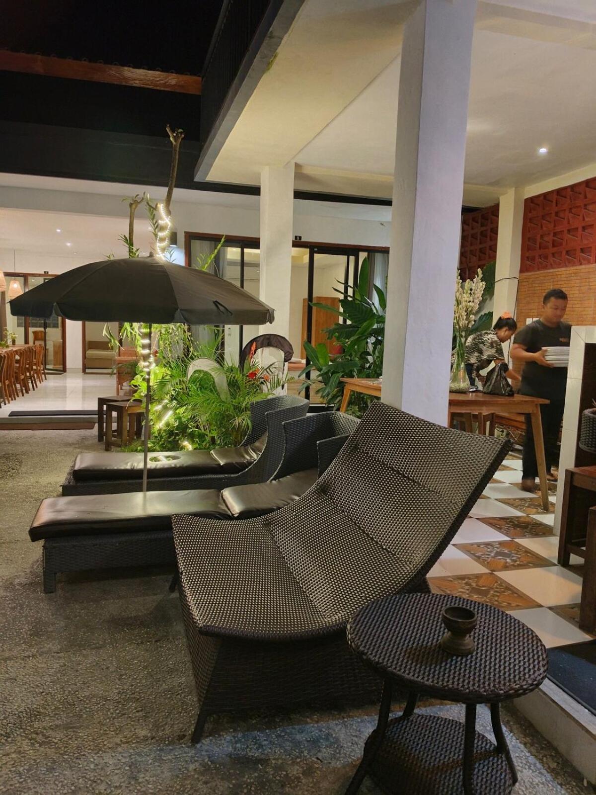 Ratu Ayu 8 Bedroom