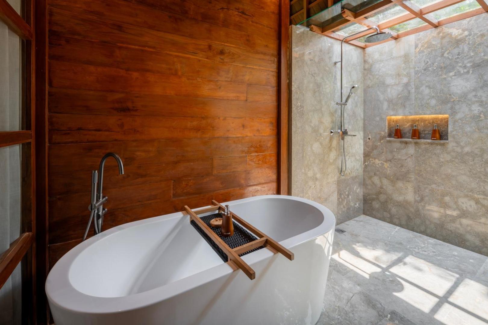 Unagi Wooden By Emana Hotel