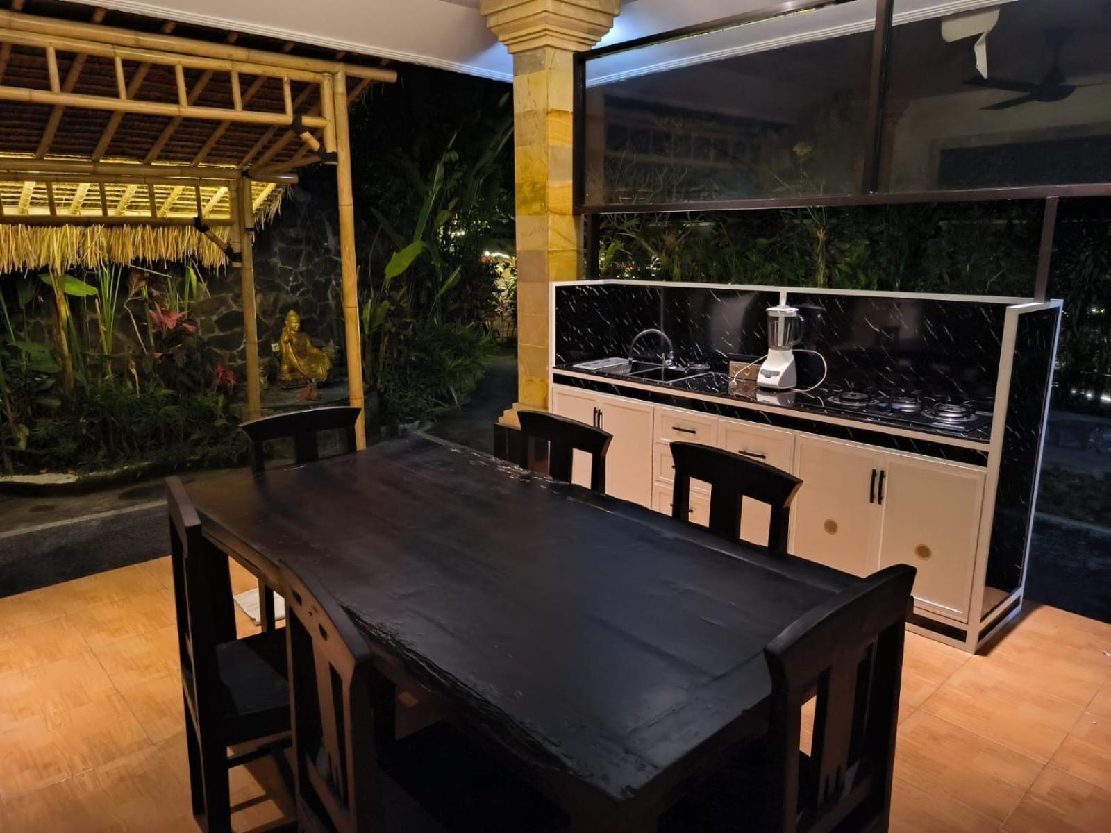 Yoga House Bali Lodge