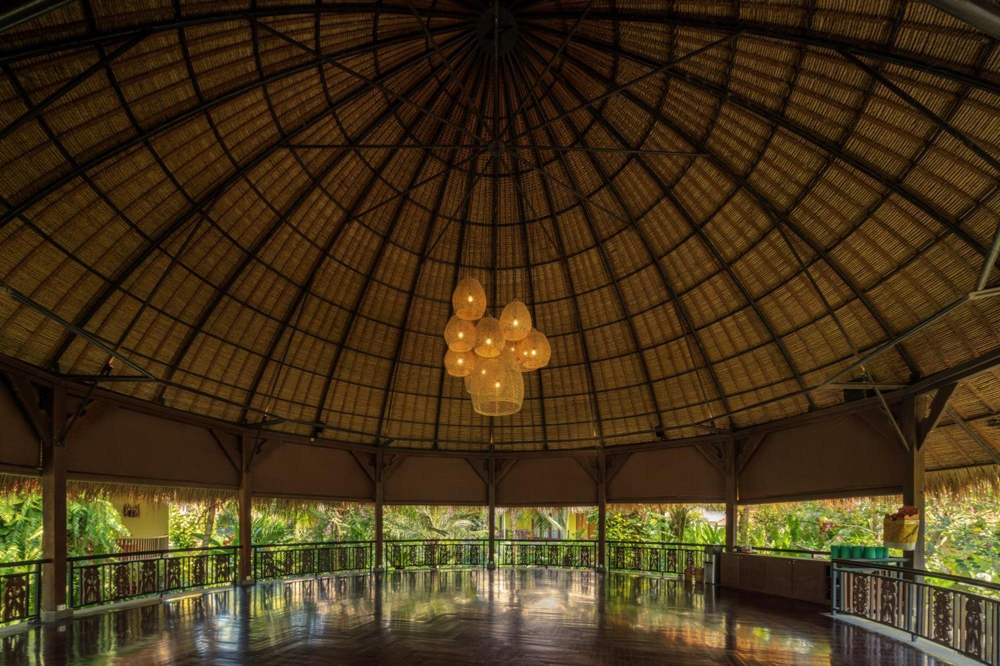 Honai Resort 4*