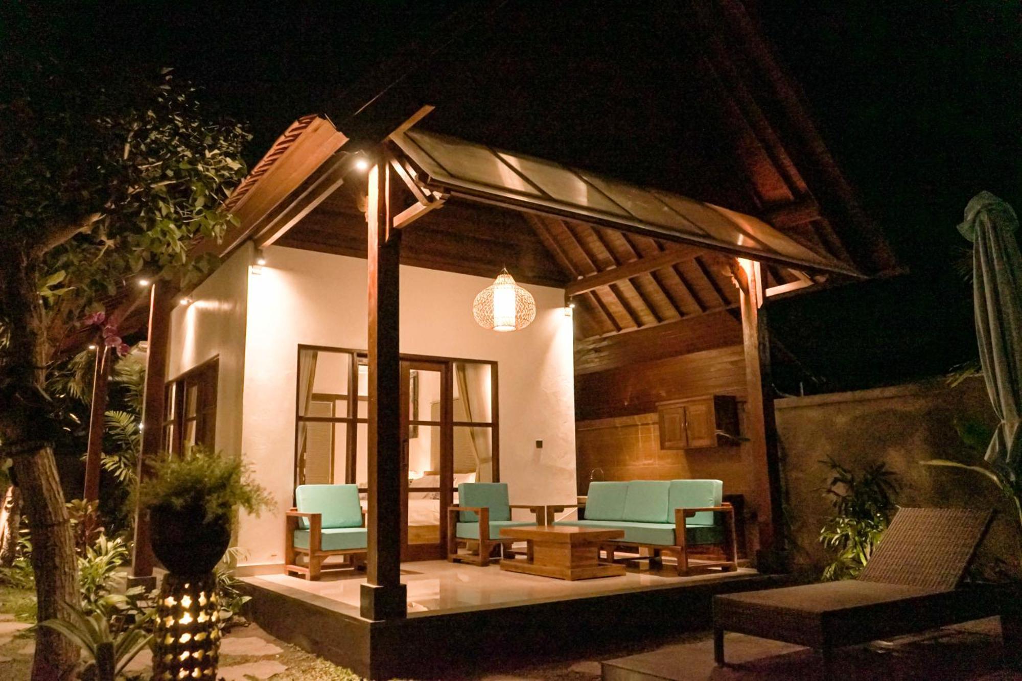 Villa Puri Kembar