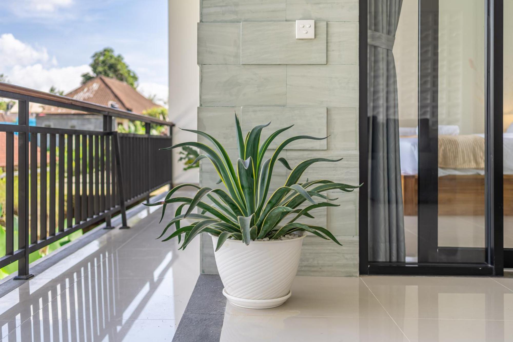 Gauri - Stunning Brand New 3-bedroom In The With Netflix * Ubud (Bali)