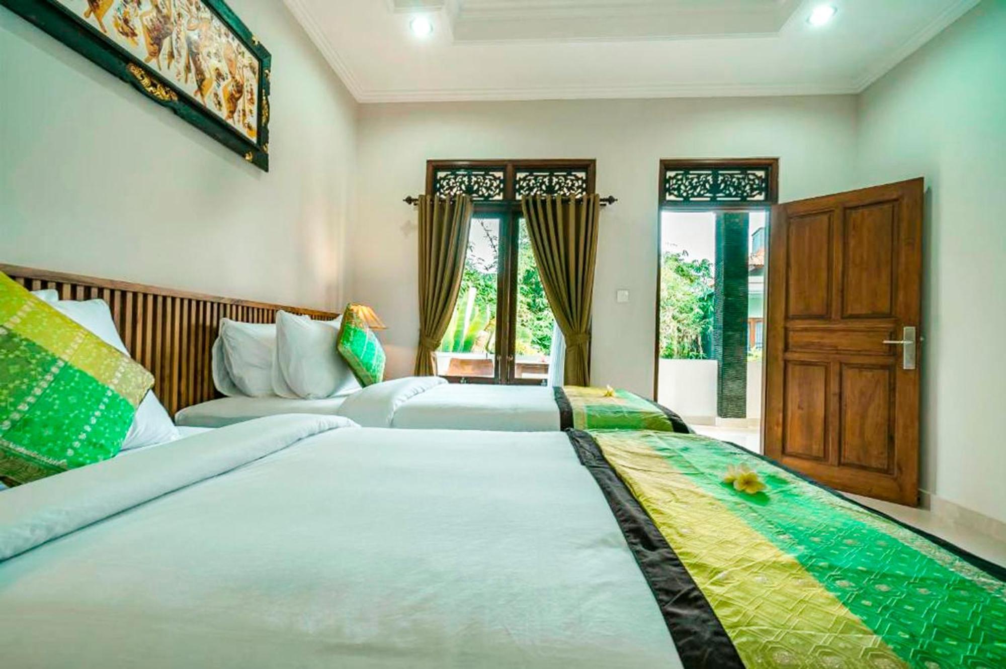 Rumah tetamu Esty House Ubud (Bali)