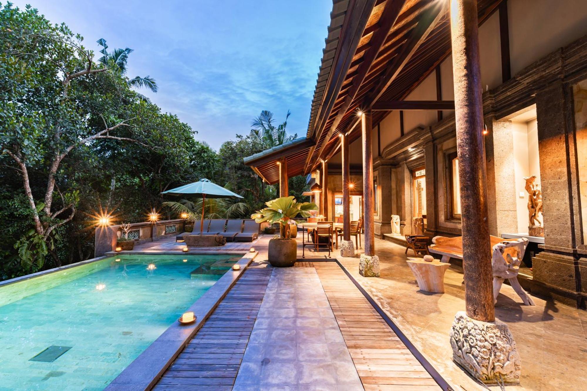 D'gajah Villa *